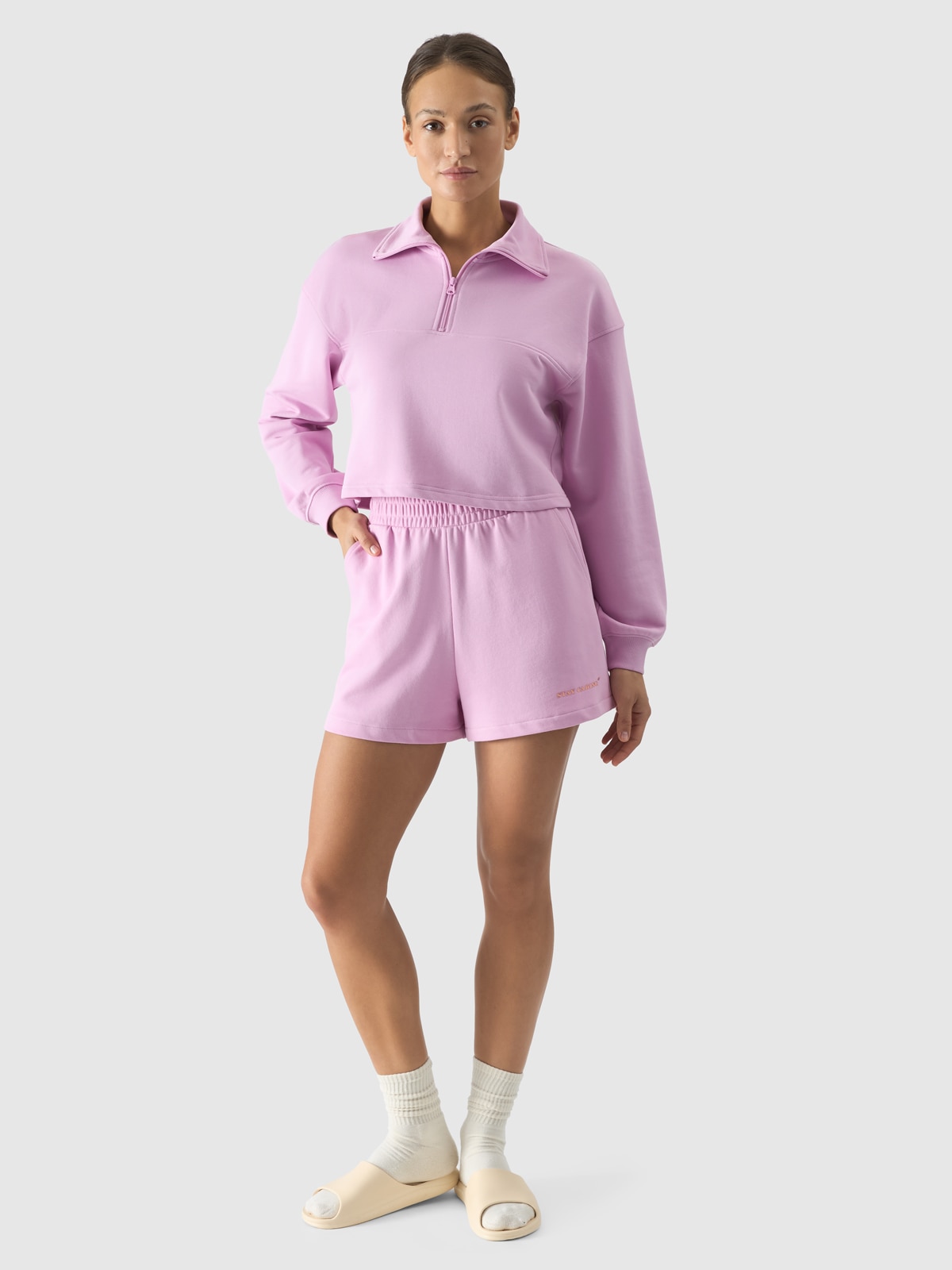 4F Spodenki dresowe damskie - pudrowy róż XL