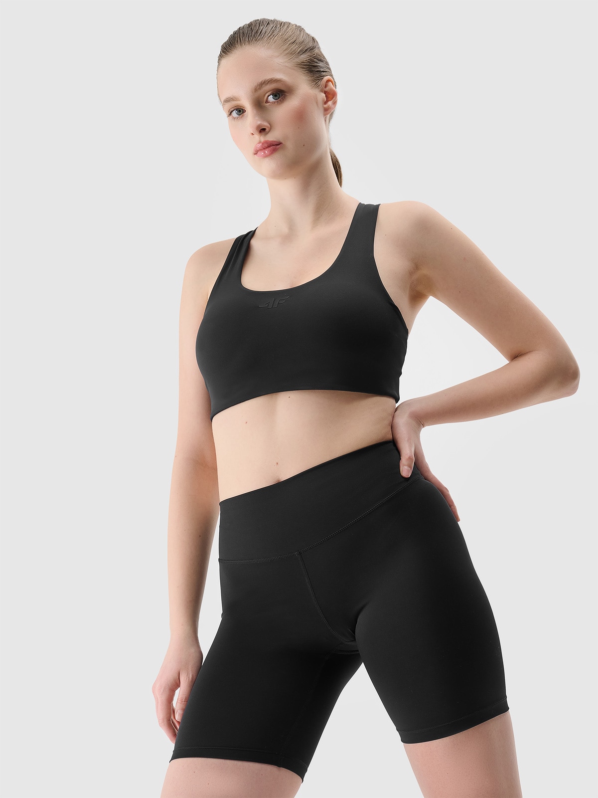 4F Legginsy kolarki treningowe z materiału z recyklingu damskie - czarne S