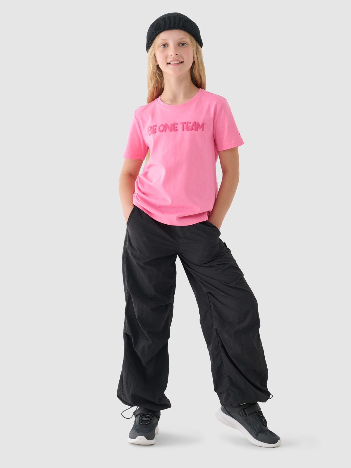 4F T-shirt z nadrukiem dziewczęcy - różowy 158 (12-13 lat)