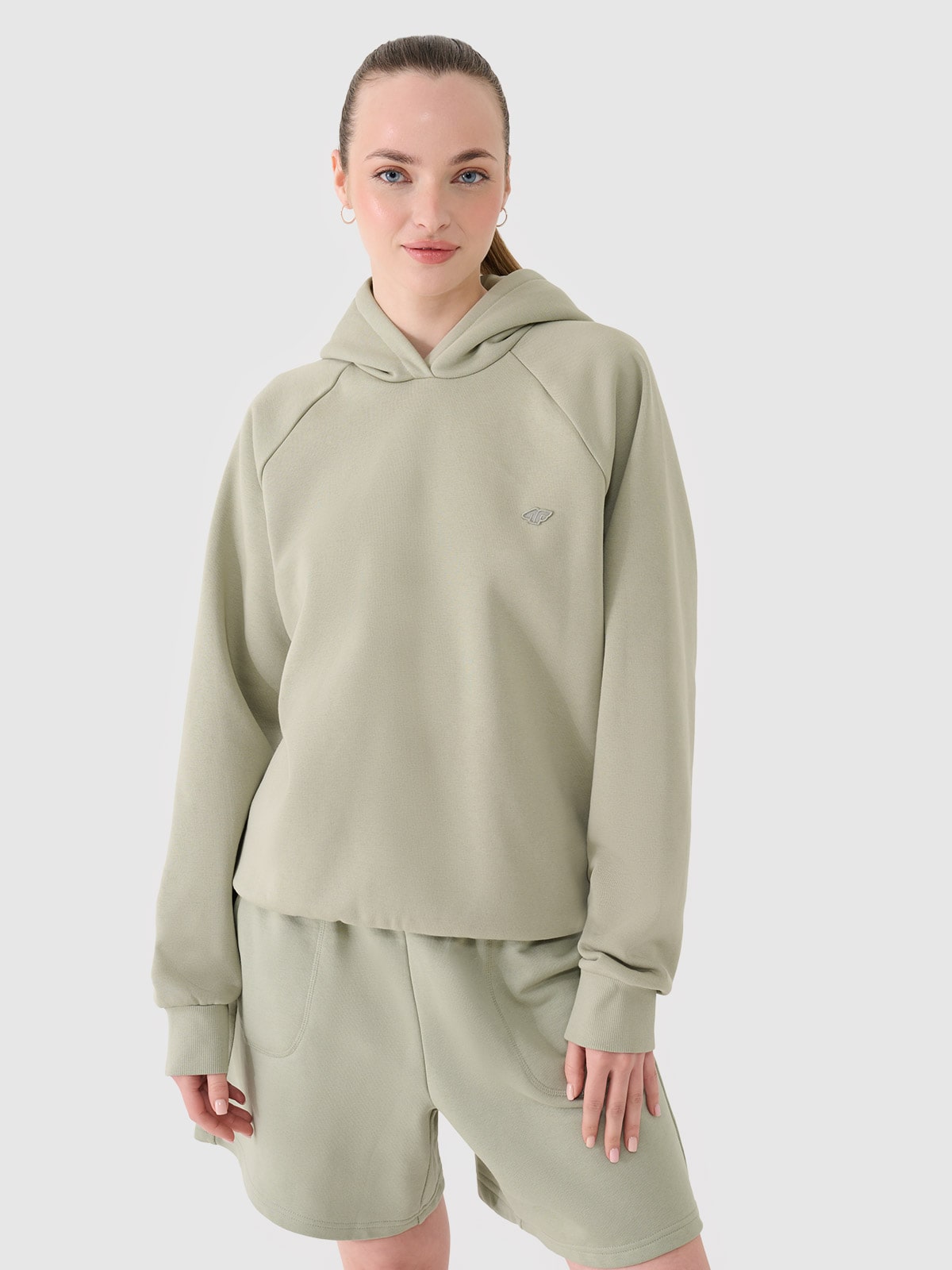 4F Bluza dresowa nierozpinana z kapturem uniseks - oliwkowa/khaki S