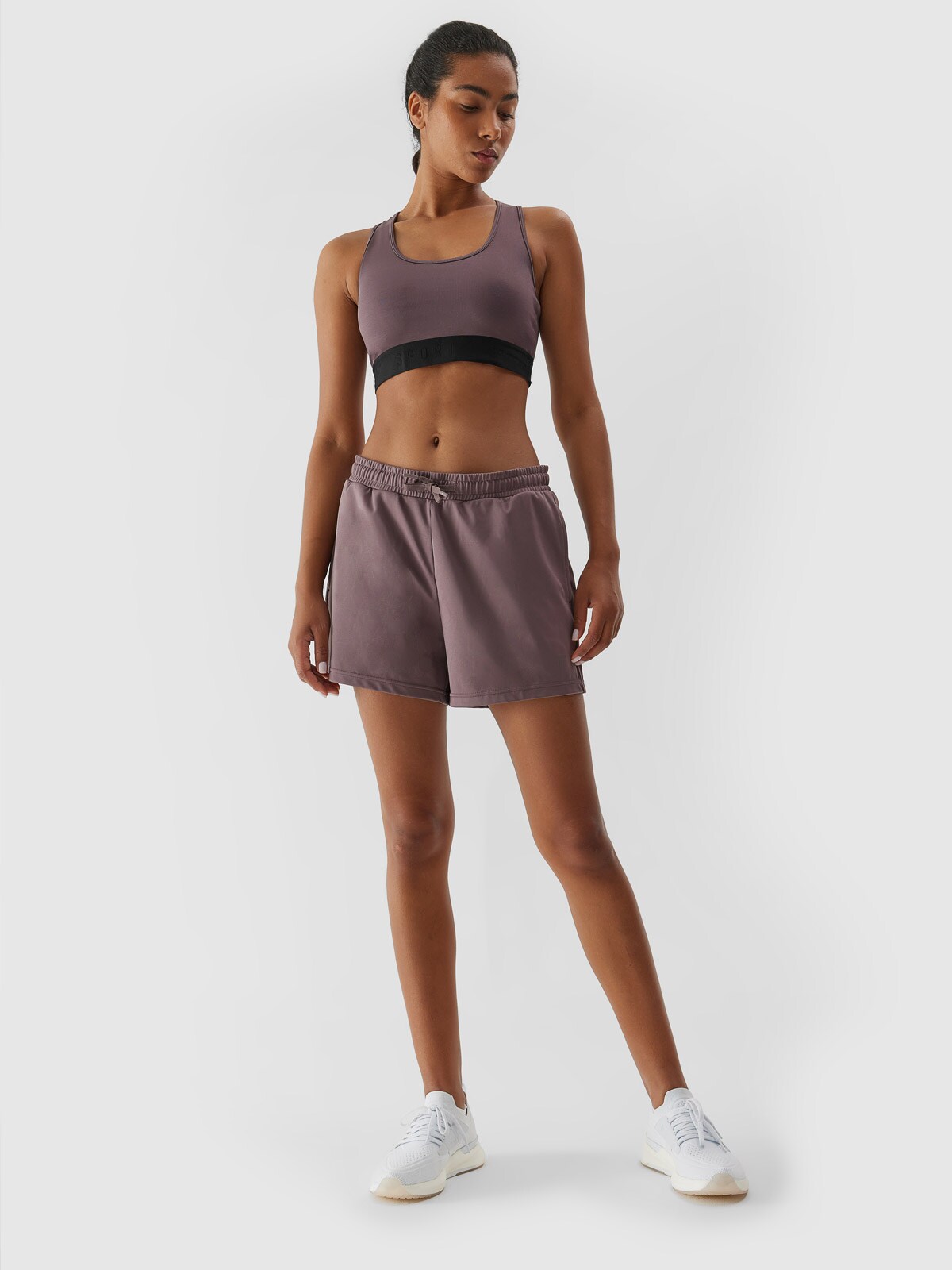 Spodenki treningowe z materiałem z recyklingu damskie