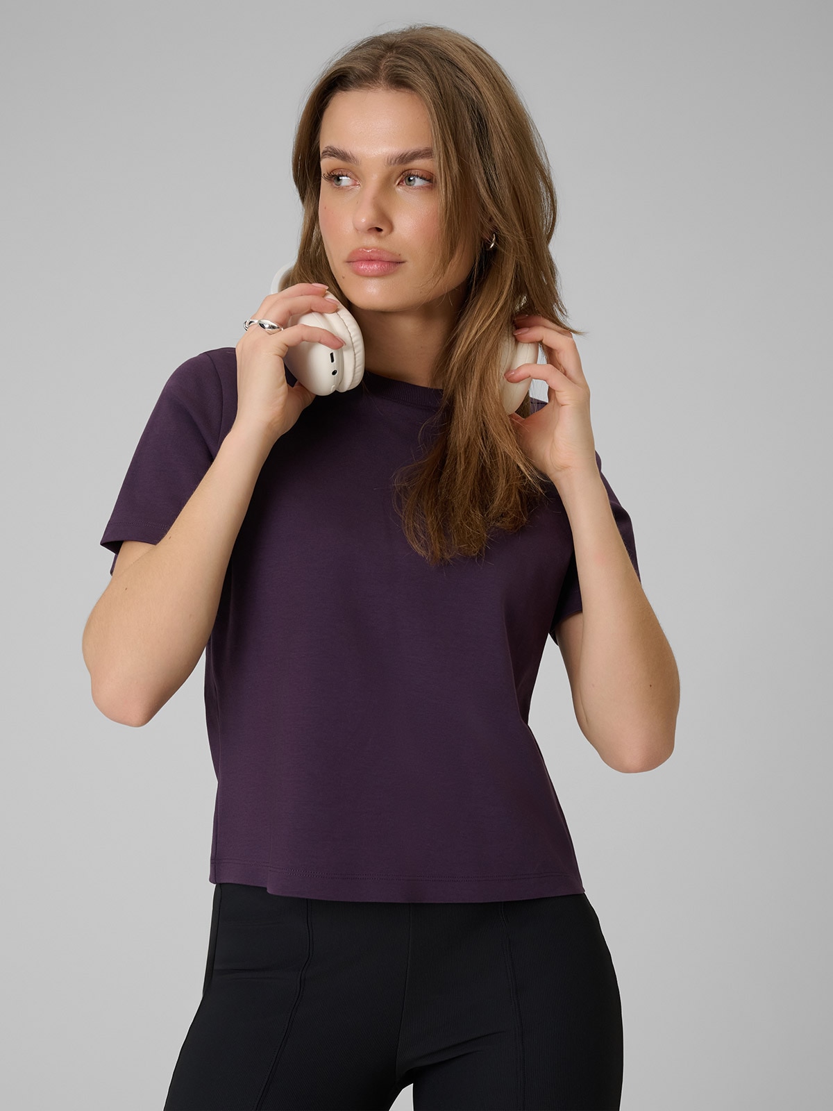 4F T-shirt regular gładki damski - fioletowy M