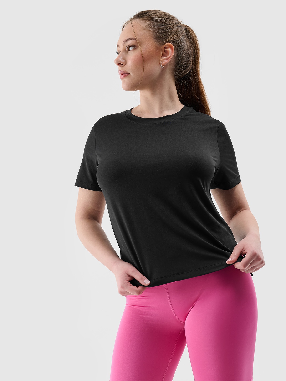 4F Koszulka treningowa z materiału z recyklingu damska - czarna M