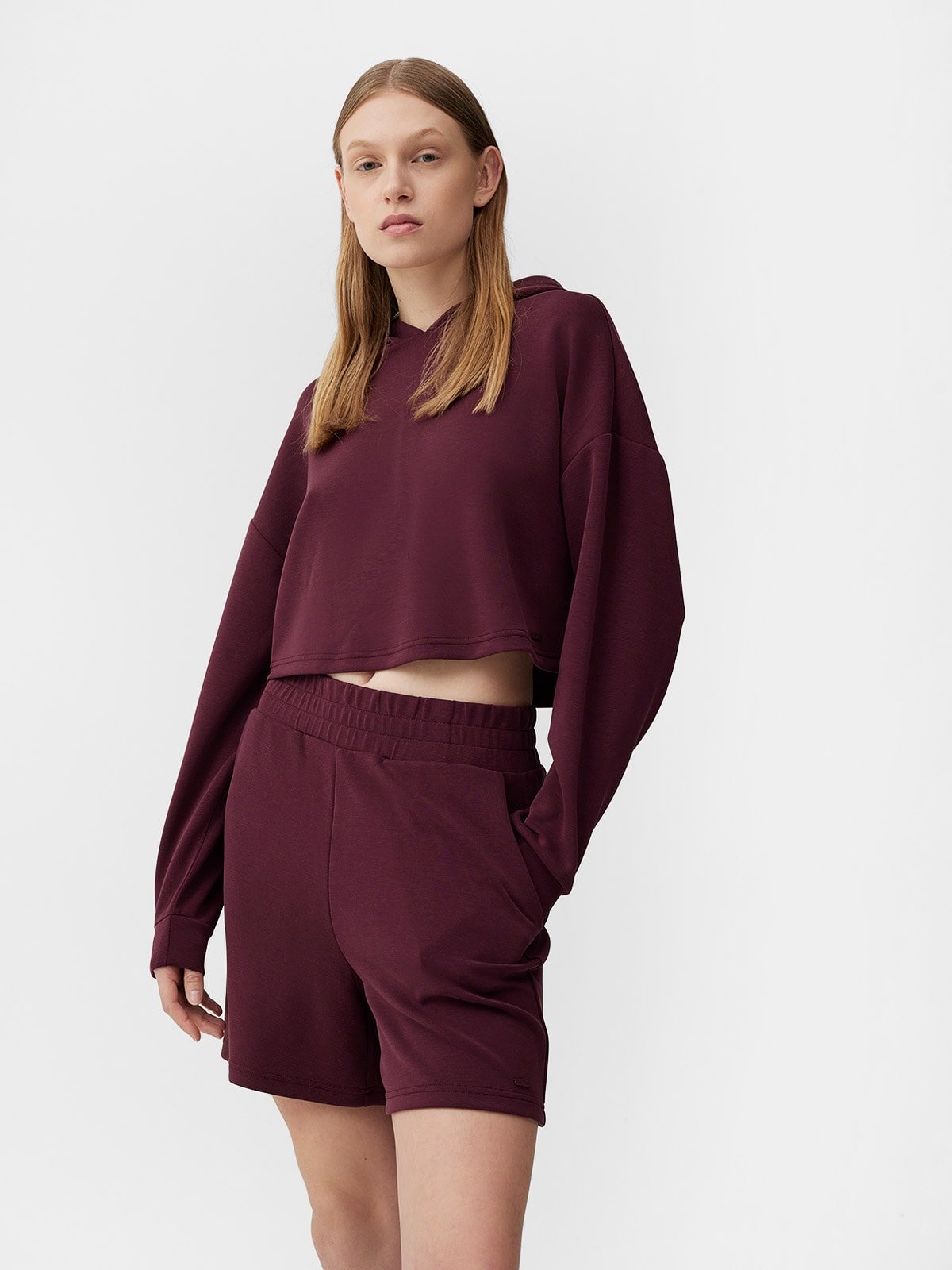 Bluza dresowa crop-top z modalem nierozpinana z kapturem damska