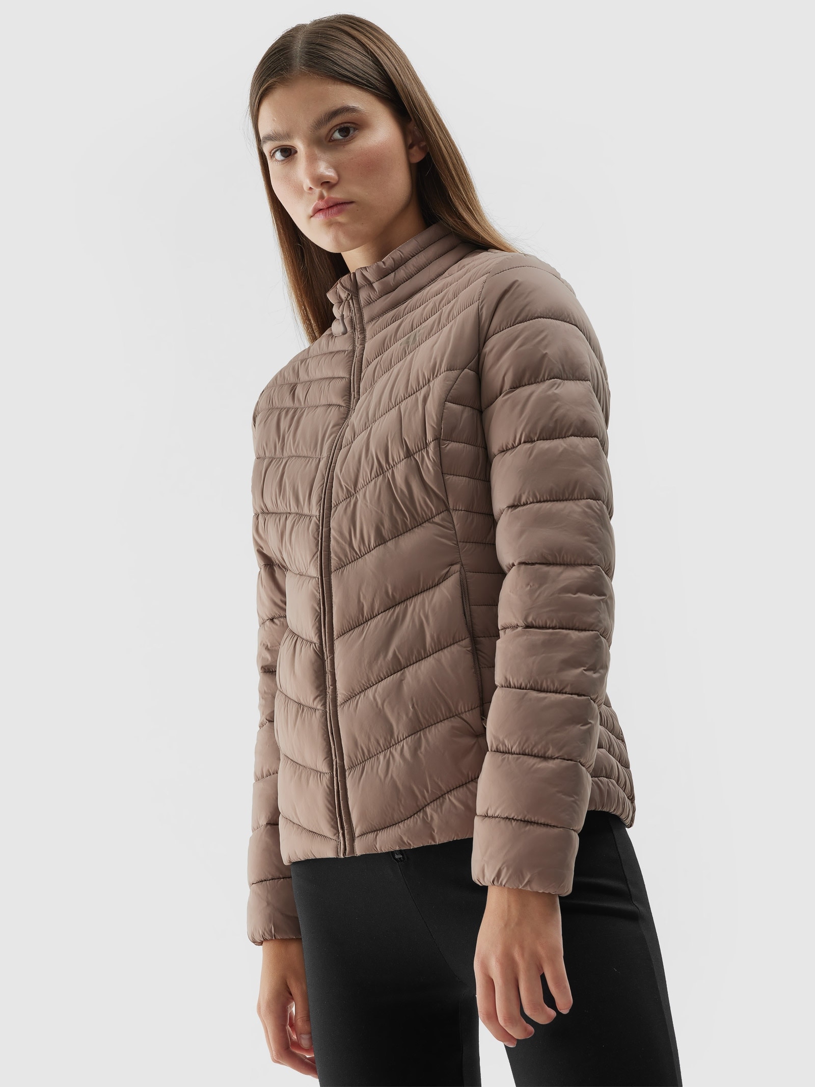 4F Kurtka puchowa z wypełnieniem z recyklingu damska - beżowa S