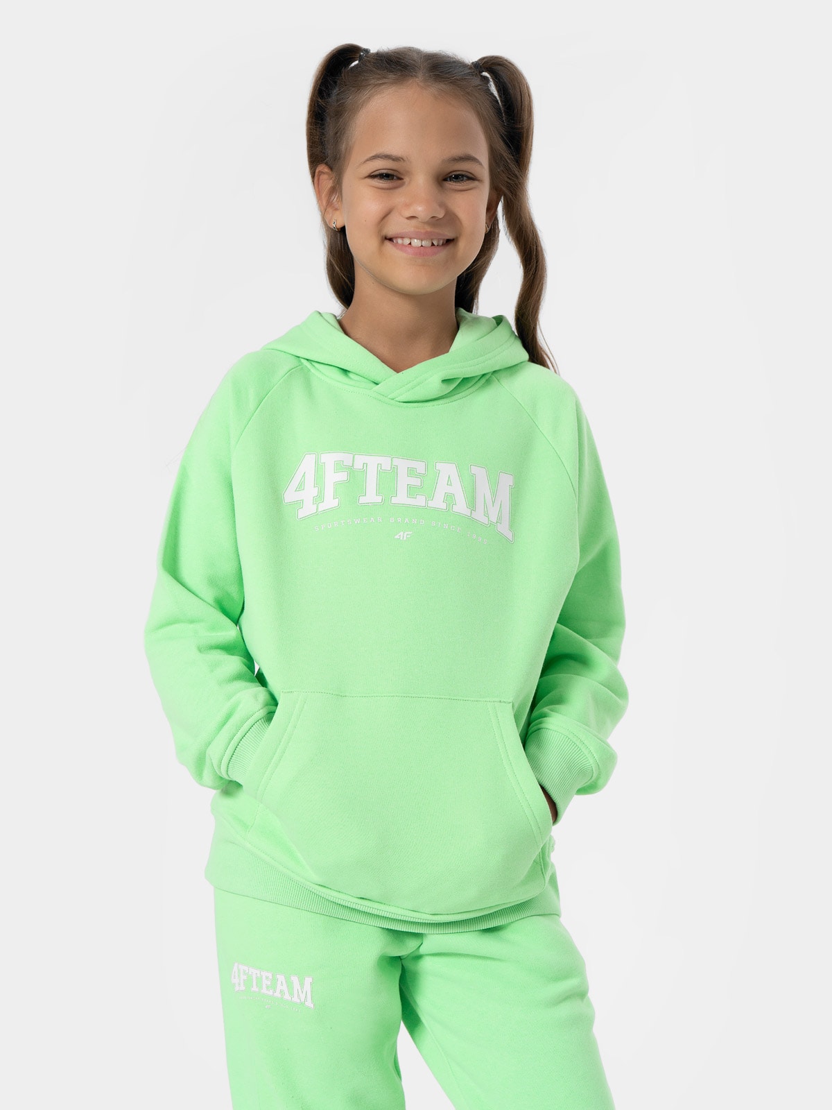 Bluza dresowa nierozpinana z kapturem dziewczęca