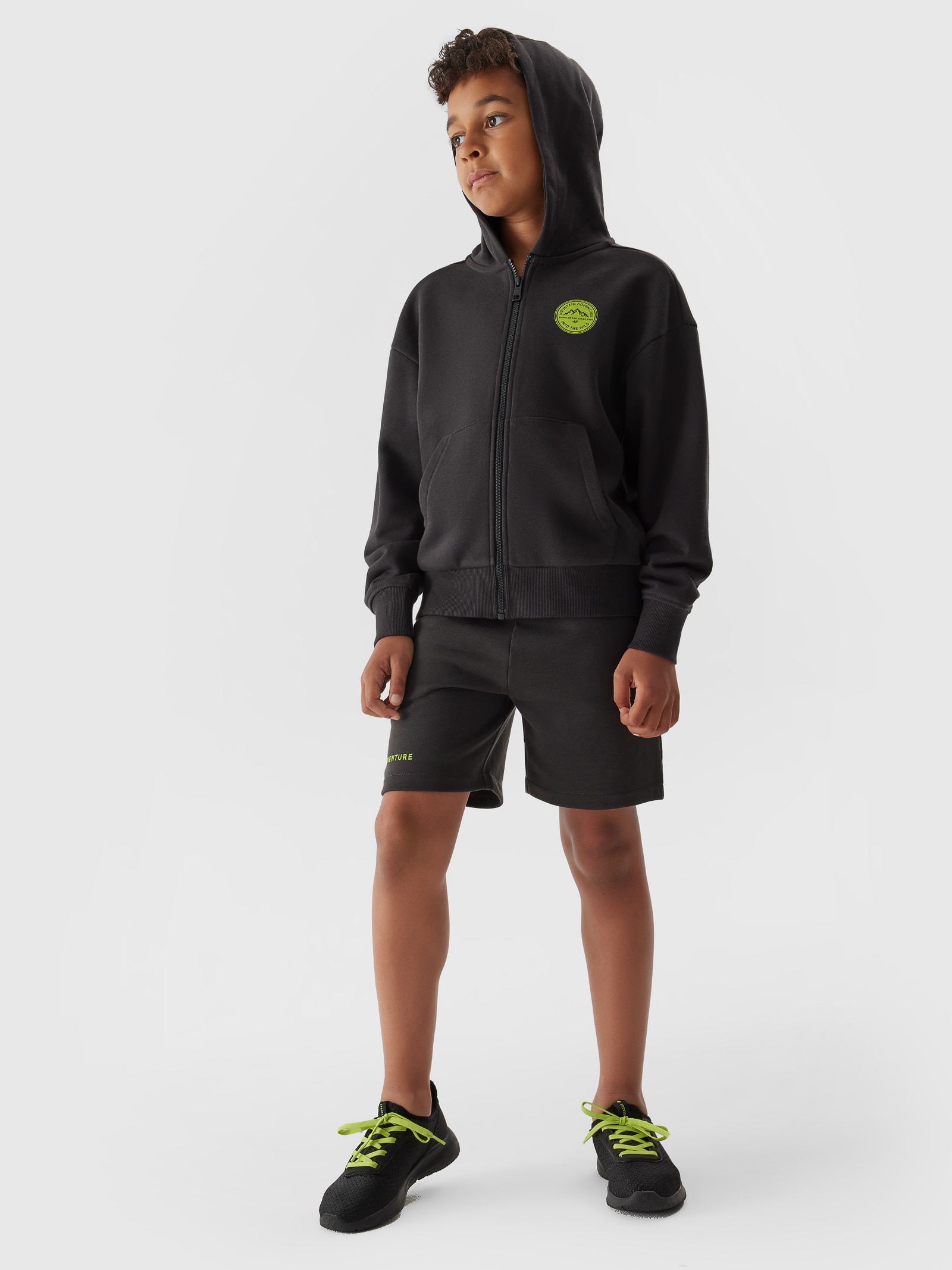 Bluza dresowa rozpinana z kapturem chłopięca