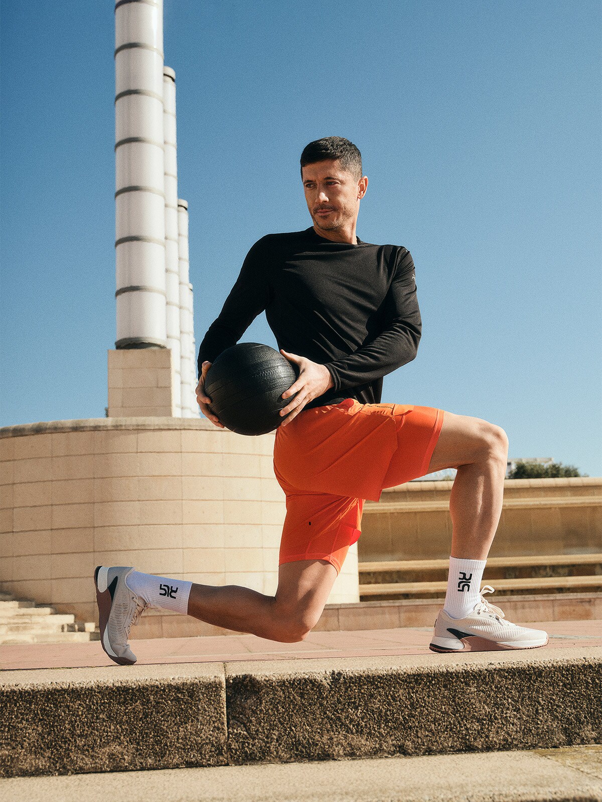 4F Buty cross-treningowe męskie 4F x Robert Lewandowski 44