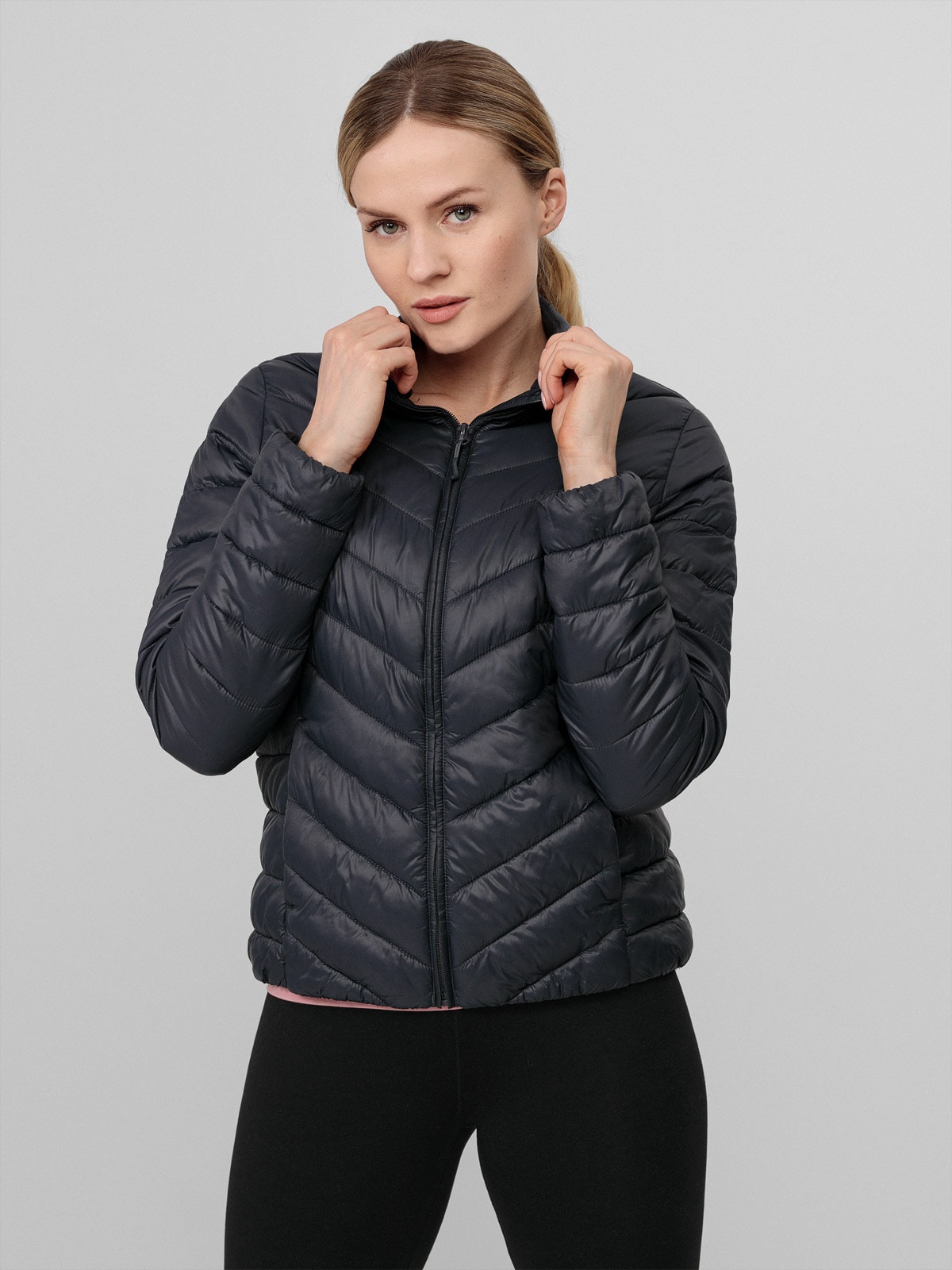 Kurtka puchowa pikowana damska