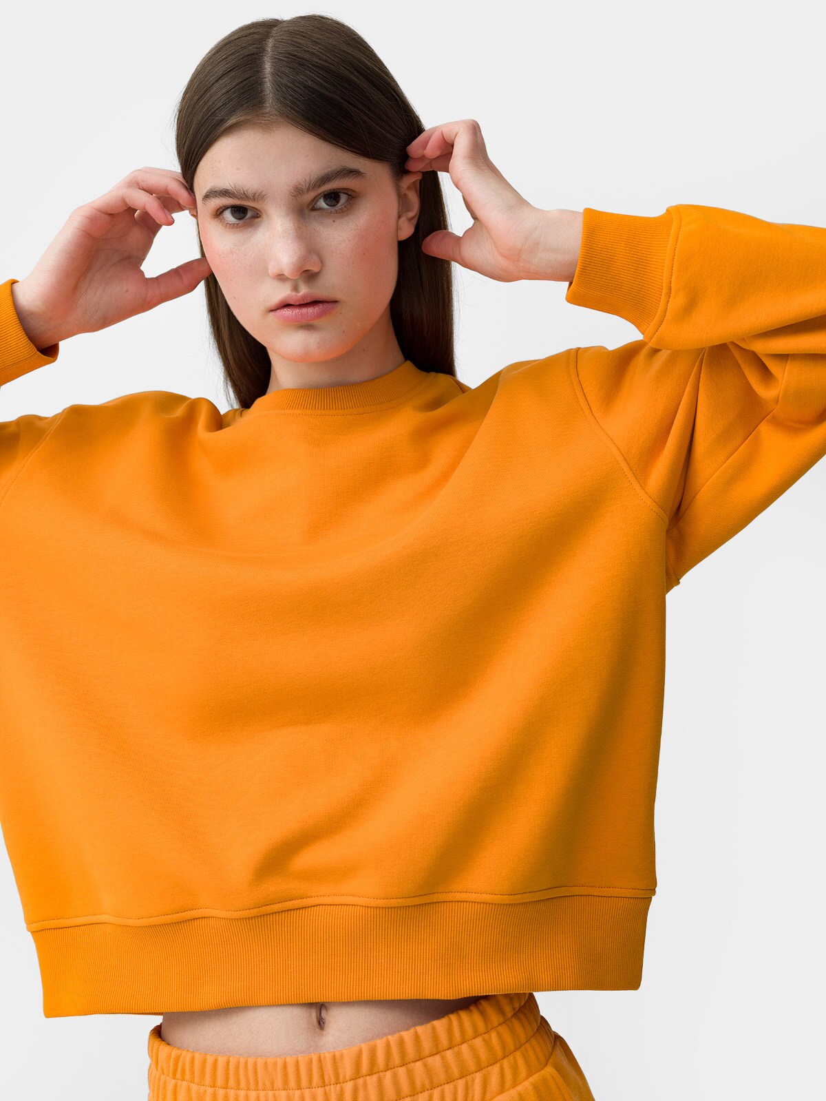 Bluza dresowa nierozpinana bez kaptura damska