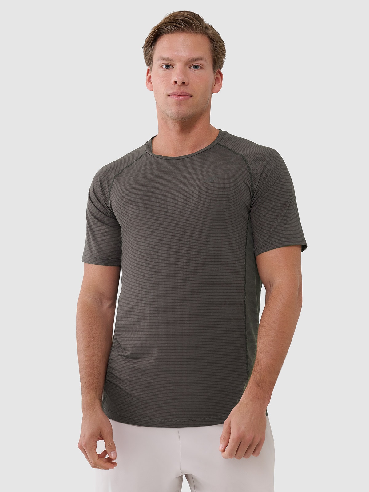 4F Koszulka treningowa szybkoschnąca męska - brązowa S