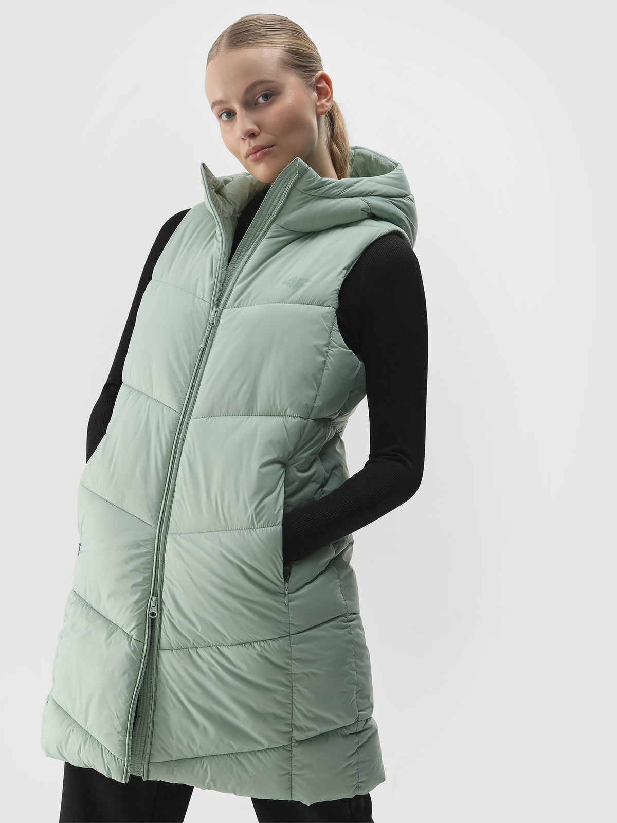 Długi bezrękawnik puchowy z wypełnieniem syntetycznym damski - zielony