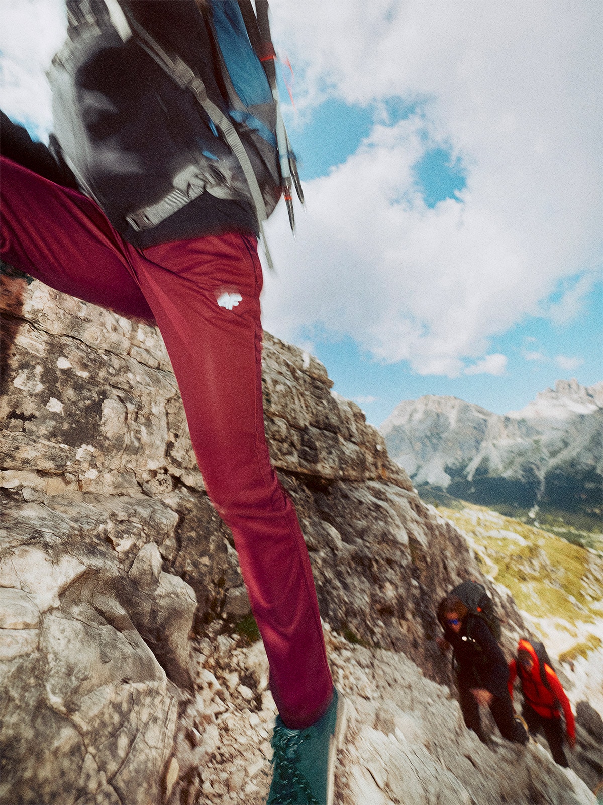 4F Spodnie softshellowe membrana 8000 damskie - czerwone XXL