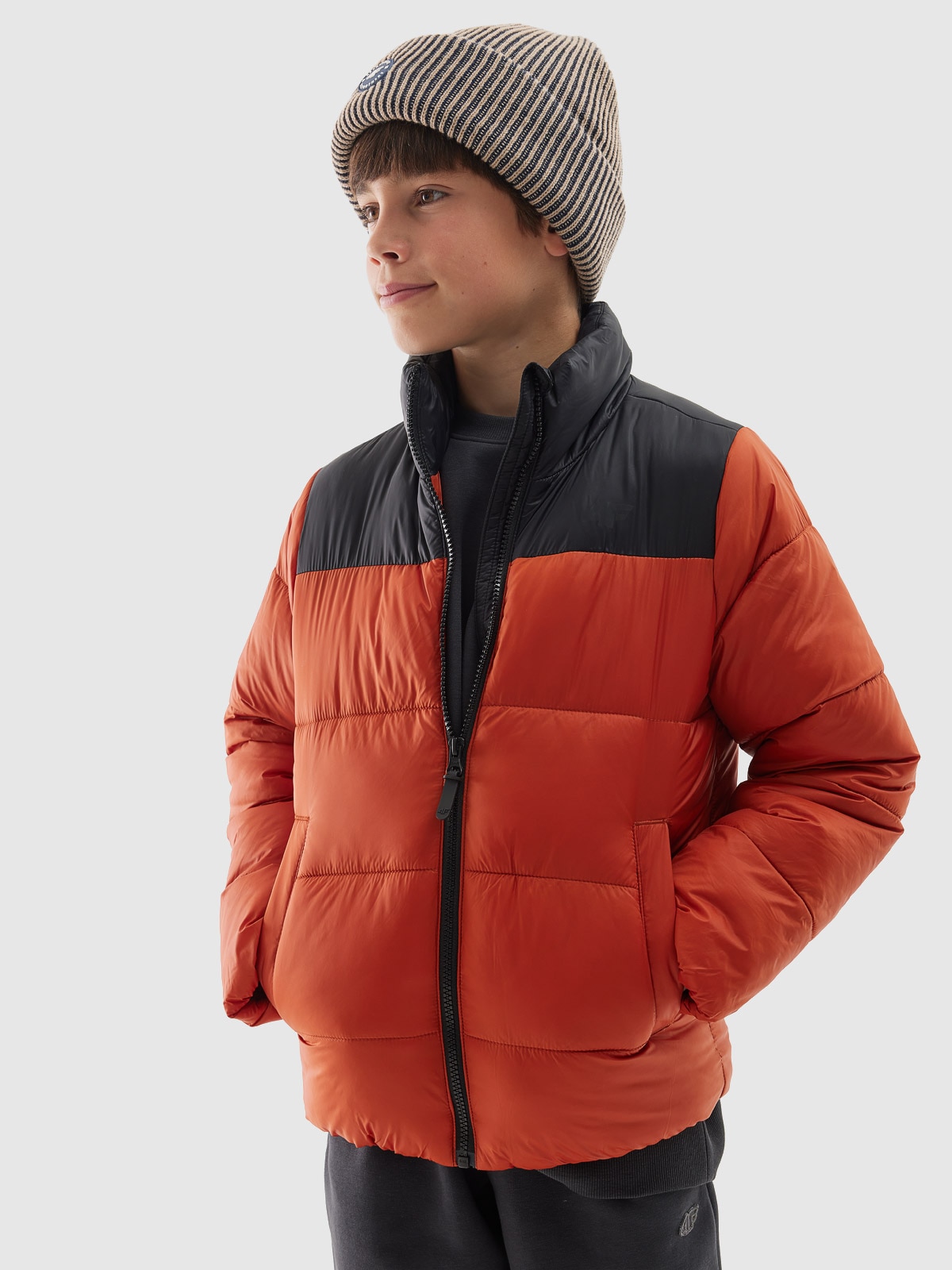 4F Kurtka puchowa z wypełnieniem syntetycznym chłopięca - czerwona 158 (12-13 lat)