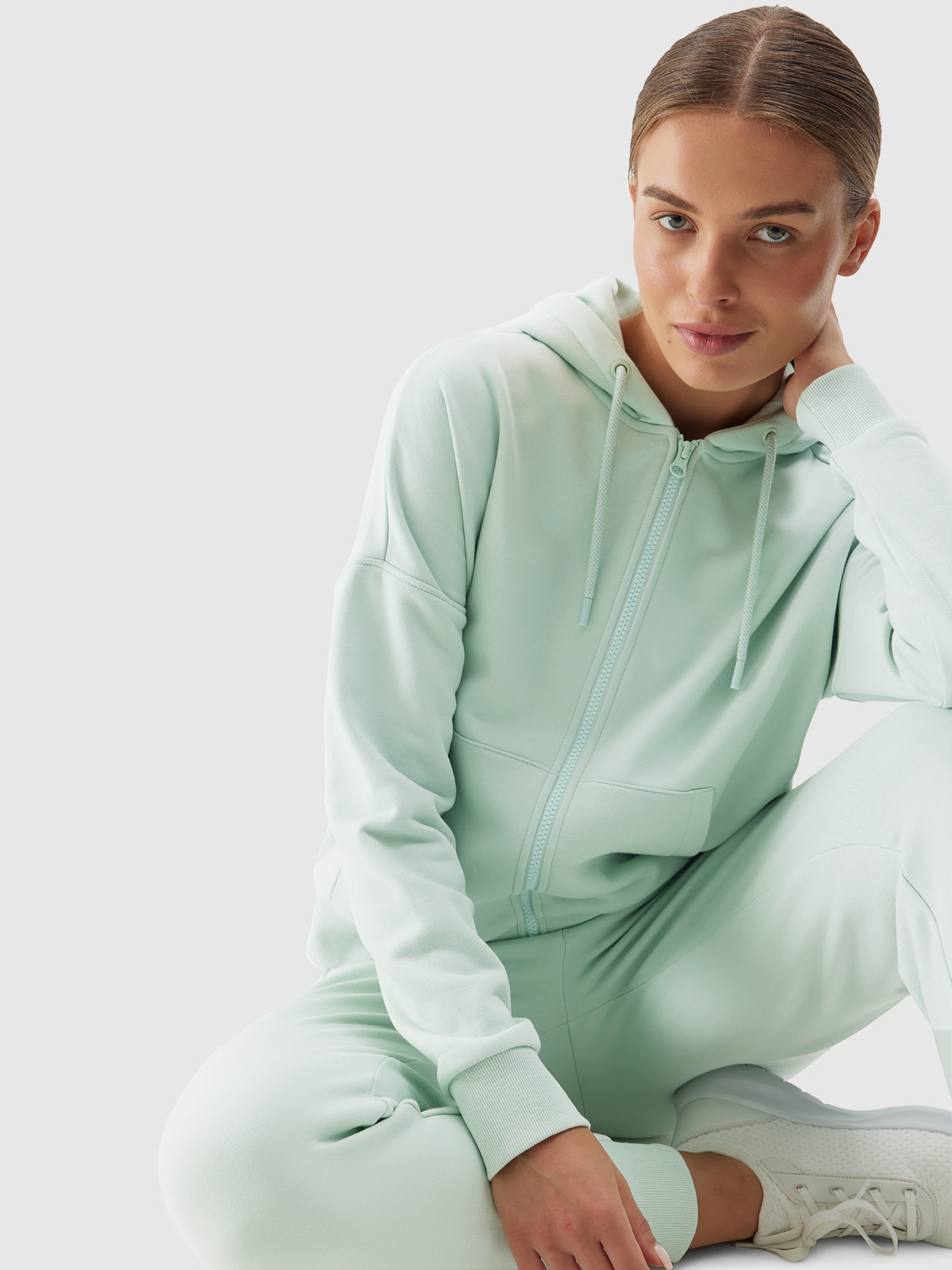 Bluza dresowa rozpinana z kapturem damska - miętowa