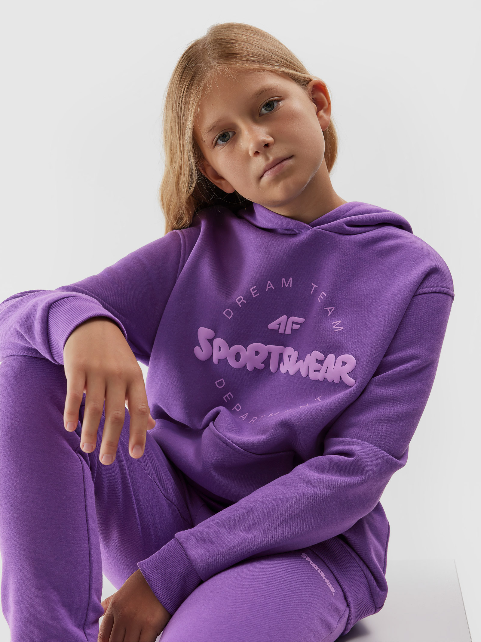 Bluza dresowa nierozpinana z kapturem dziewczęca