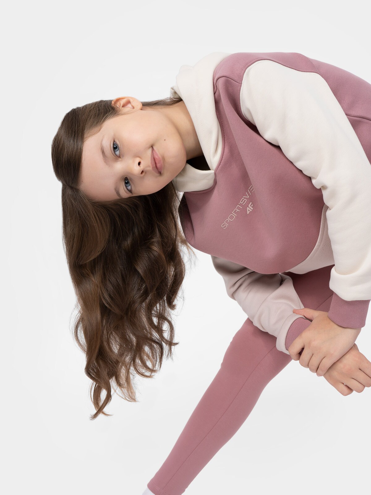 Bluza dresowa nierozpinana z kapturem dziewczęca