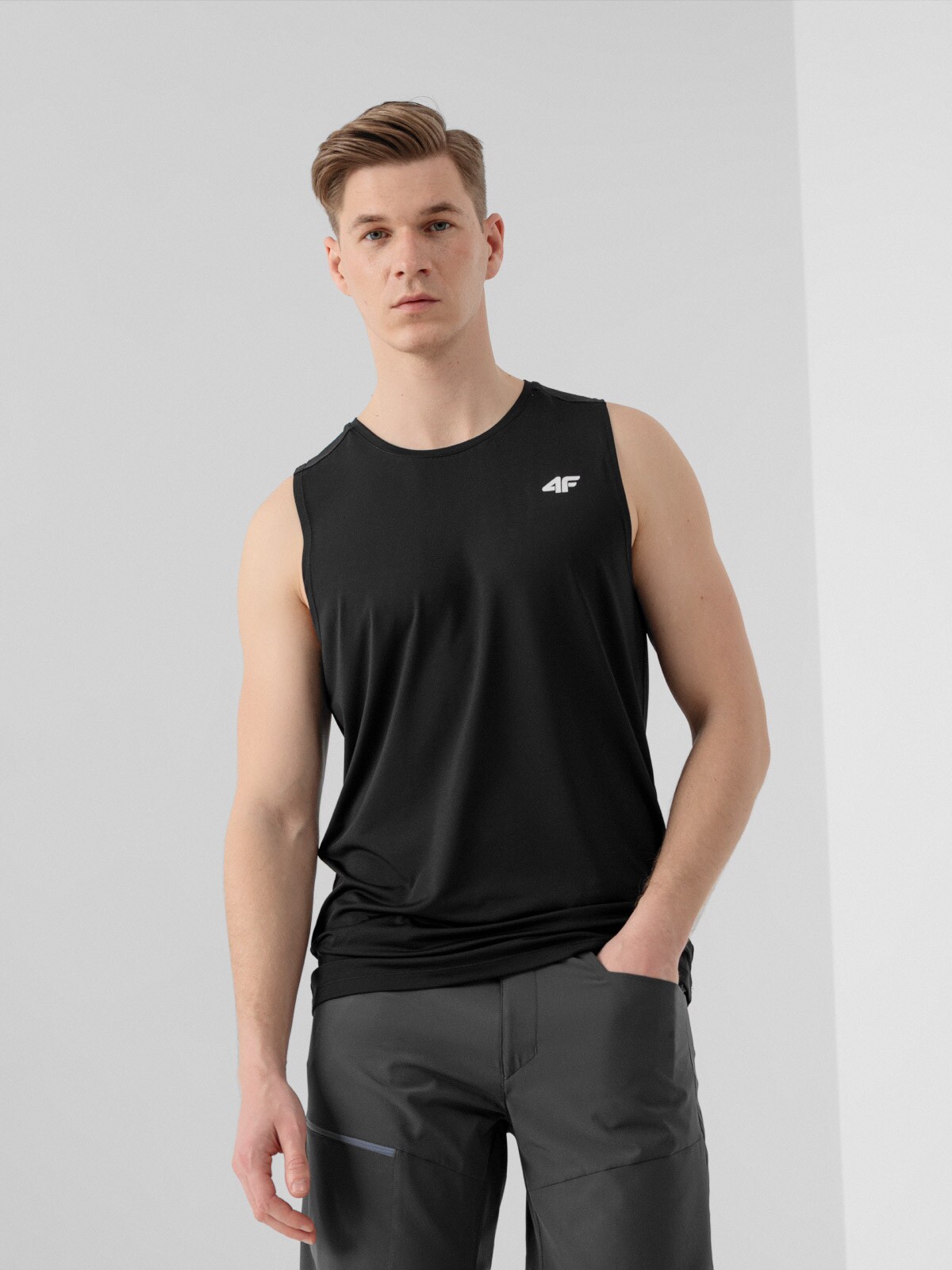 Tank top treningowy regular szybkoschnący męski - czarny