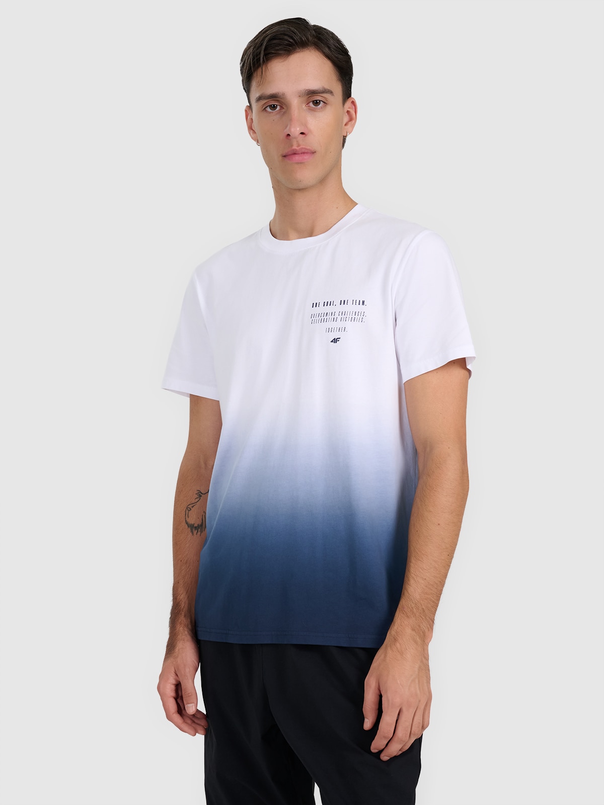 4F T-shirt regular z nadrukiem męski - granatowy L