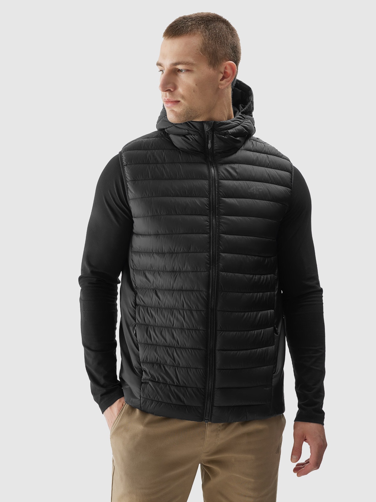 Bezrękawnik puchowy z wypełnieniem syntetycznym męski - czarny