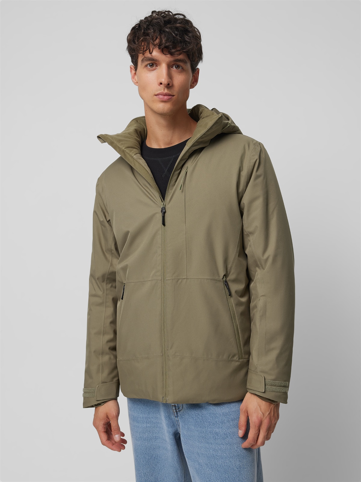 Kurtka narciarska z membraną 8000 męska Outhorn - oliwkowa