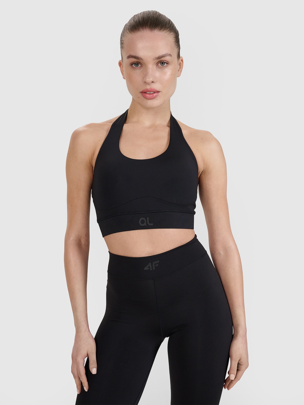 4F Biustonosz treningowy z niskim wsparciem 4F x Anna Lewandowska - czarny XS