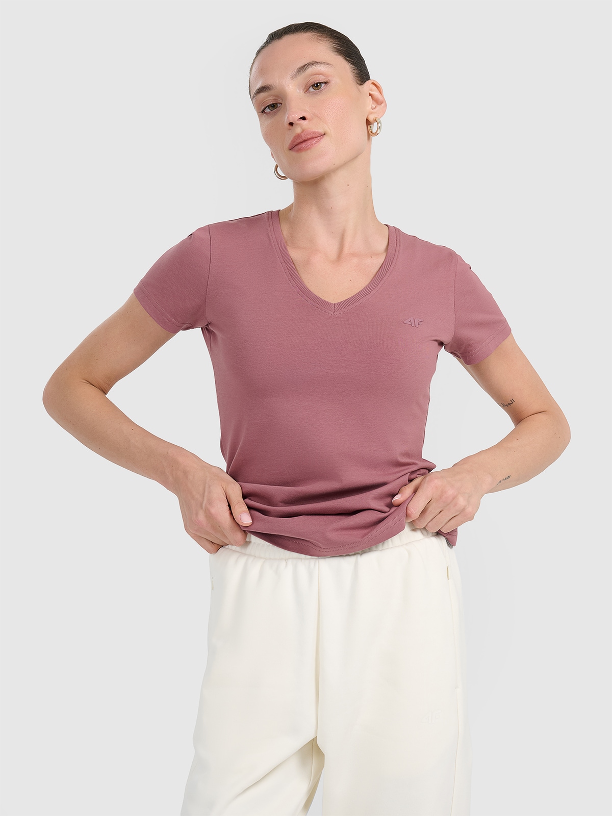 4F T-shirt slim gładki damski - różowy XS