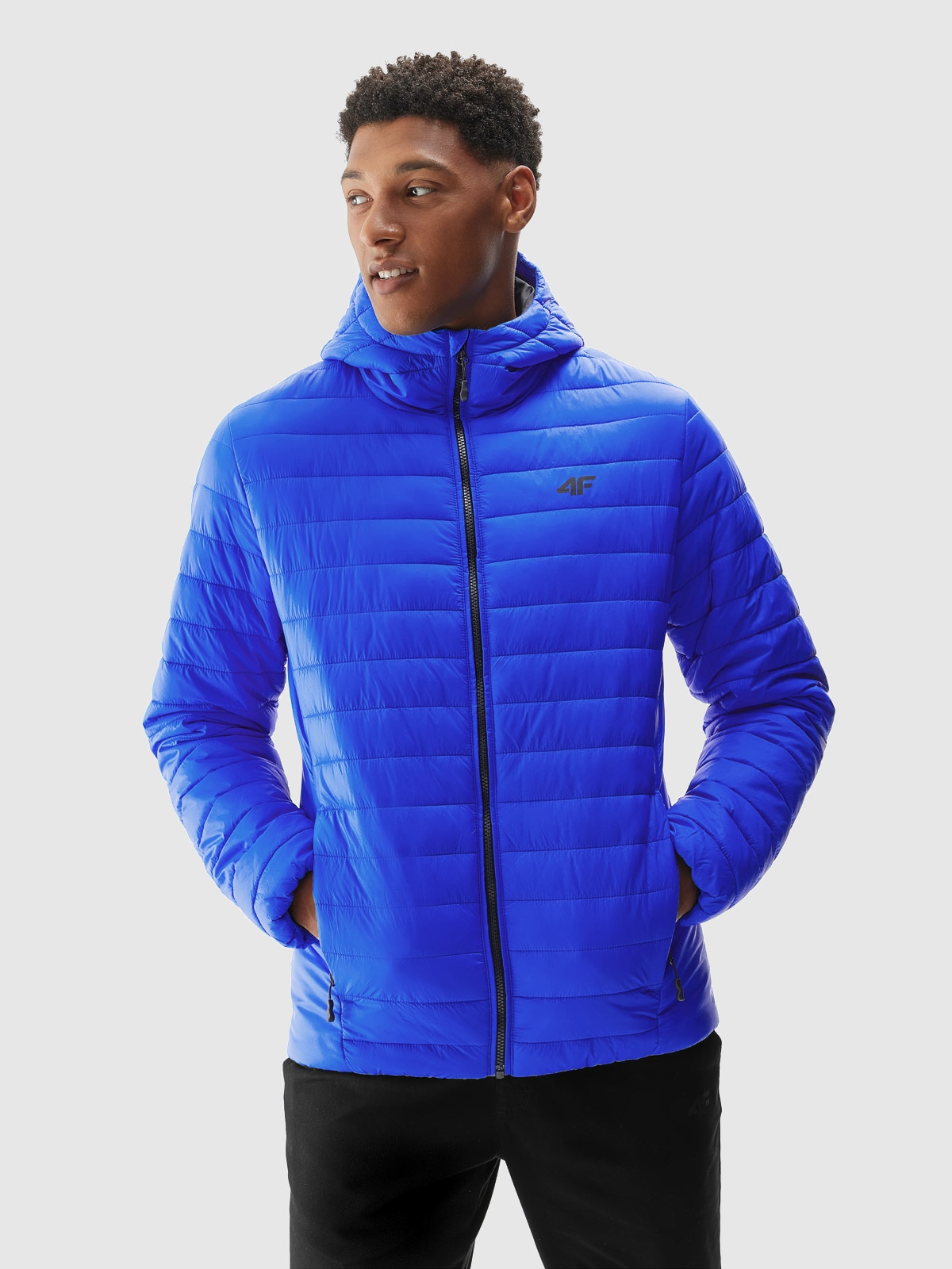 Kurtka puchowa z wypełnieniem z recyklingu męska - kobaltowa