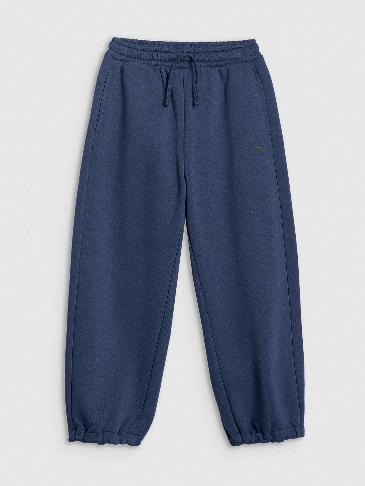 4F Spodnie dresowe z szerokimi nogawkami chłopięce - granatowe 134/140 (8-10 lat)