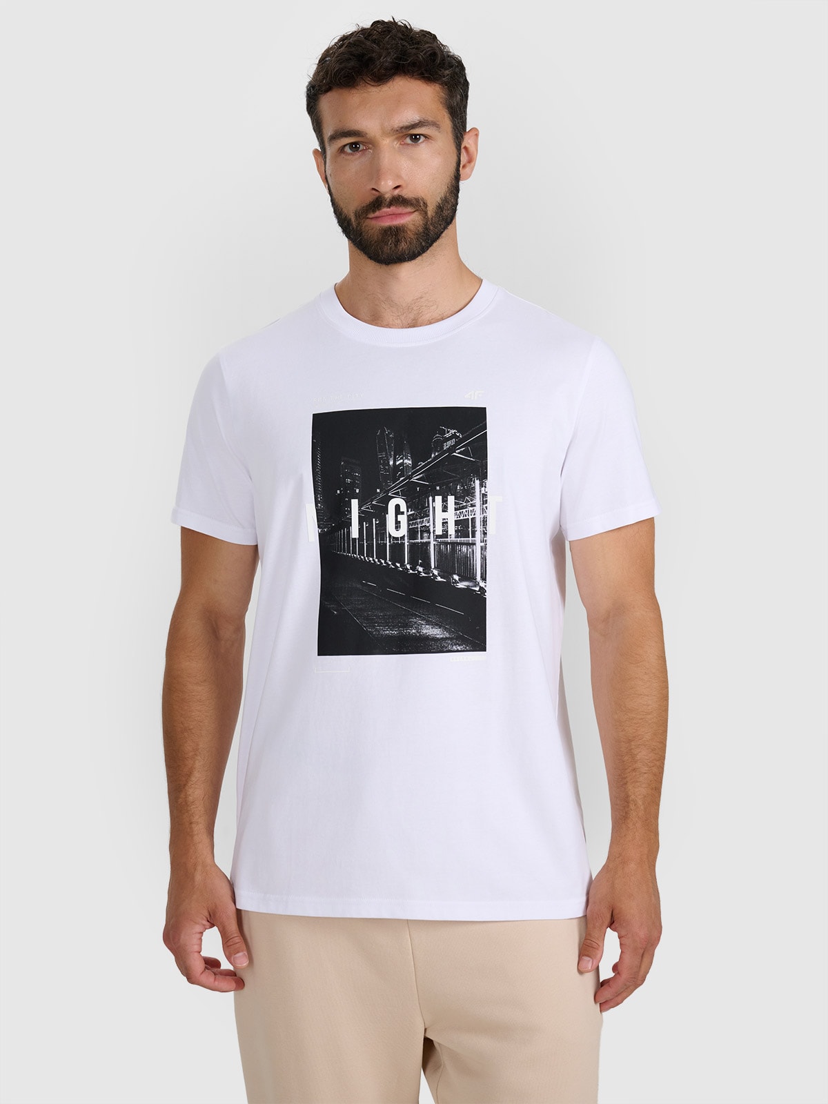 4F T-shirt regular z nadrukiem męski - biały XXL