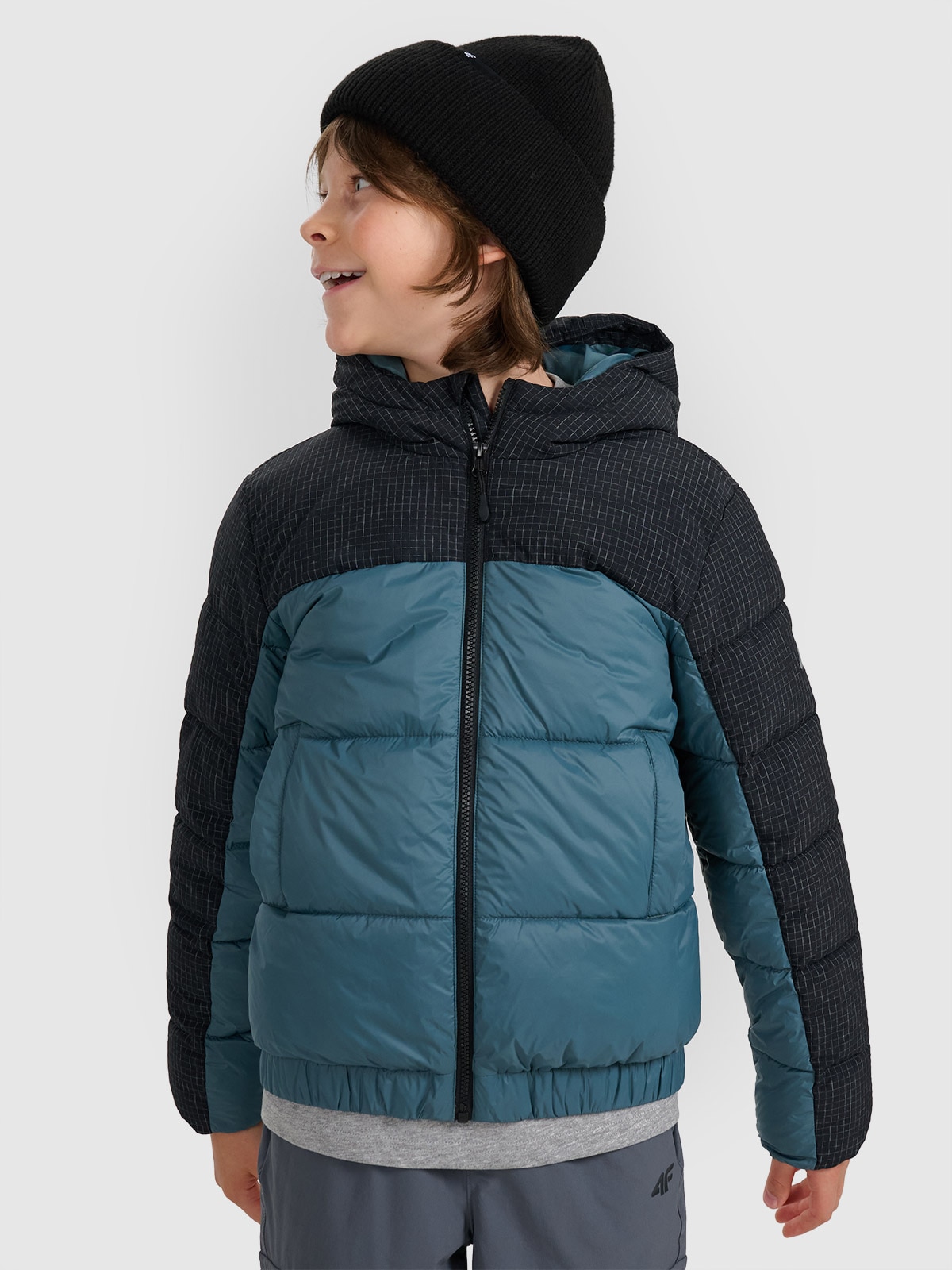 4F Kurtka puchowa z wypełnieniem syntetycznym chłopięca - oliwkowa/khaki 146 (10-11 lat)