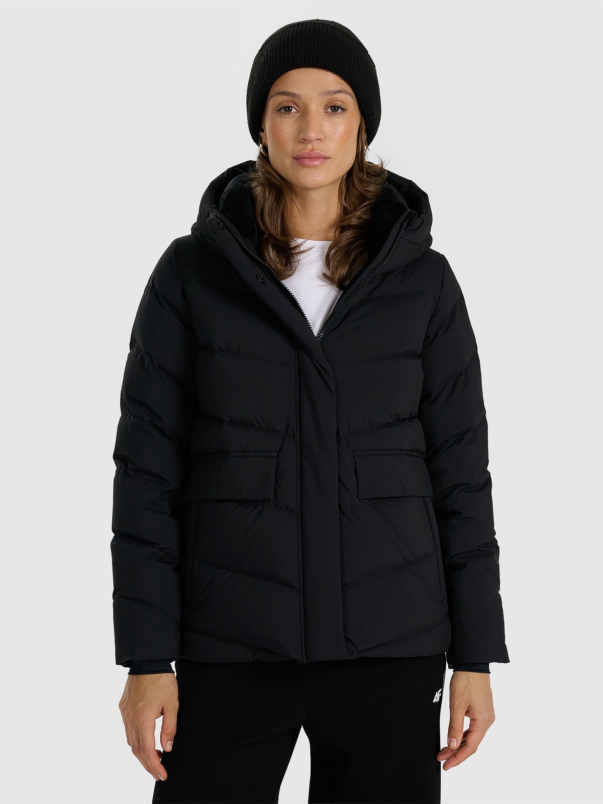 4F Kurtka puchowa z wypełnieniem naturalnym damska - czarna M
