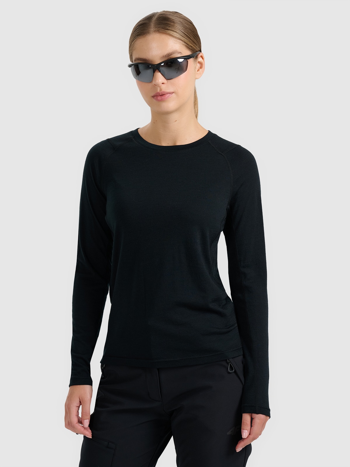 4F Longsleeve trekkingowy szybkoschnący z wełną merino damski - czarny S