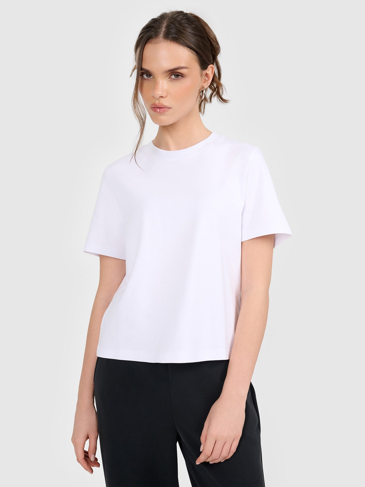 4F T-shirt regular gładki damski - biały XS