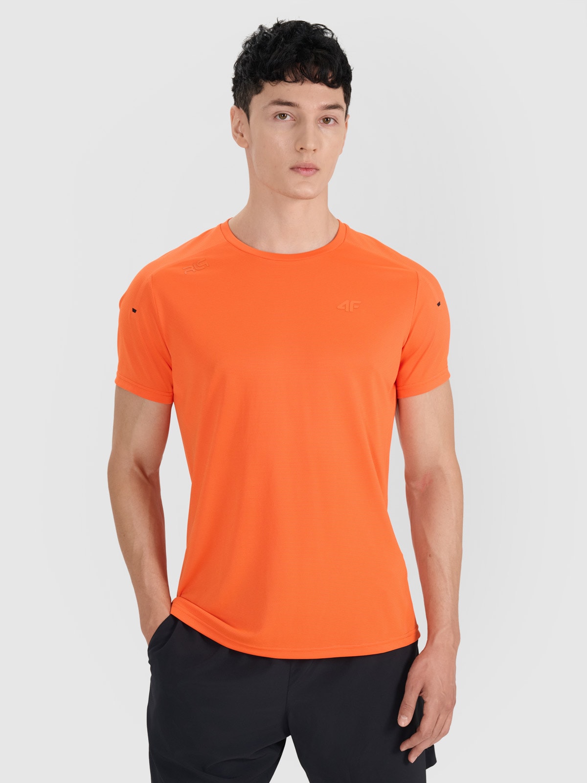 4F Koszulka treningowa regular szybkoschnąca męska 4F x Robert Lewandowski - pomarańczowa M