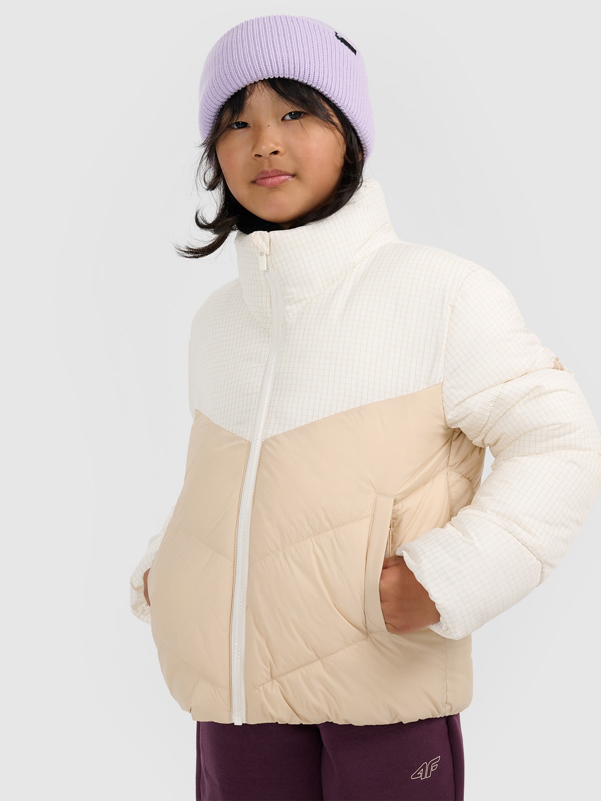 4F Kurtka puchowa z wypełnieniem syntetycznym dziewczęca - beżowa 158 (12-13 lat)