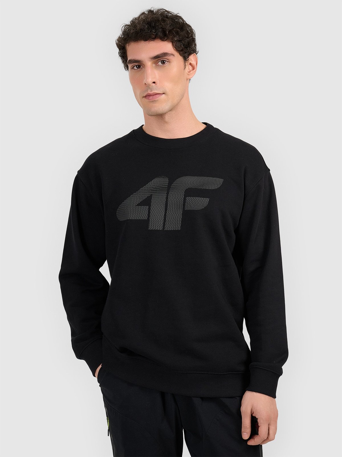 4F Bluza dresowa nierozpinana bez kaptura męska - czarna 3XL