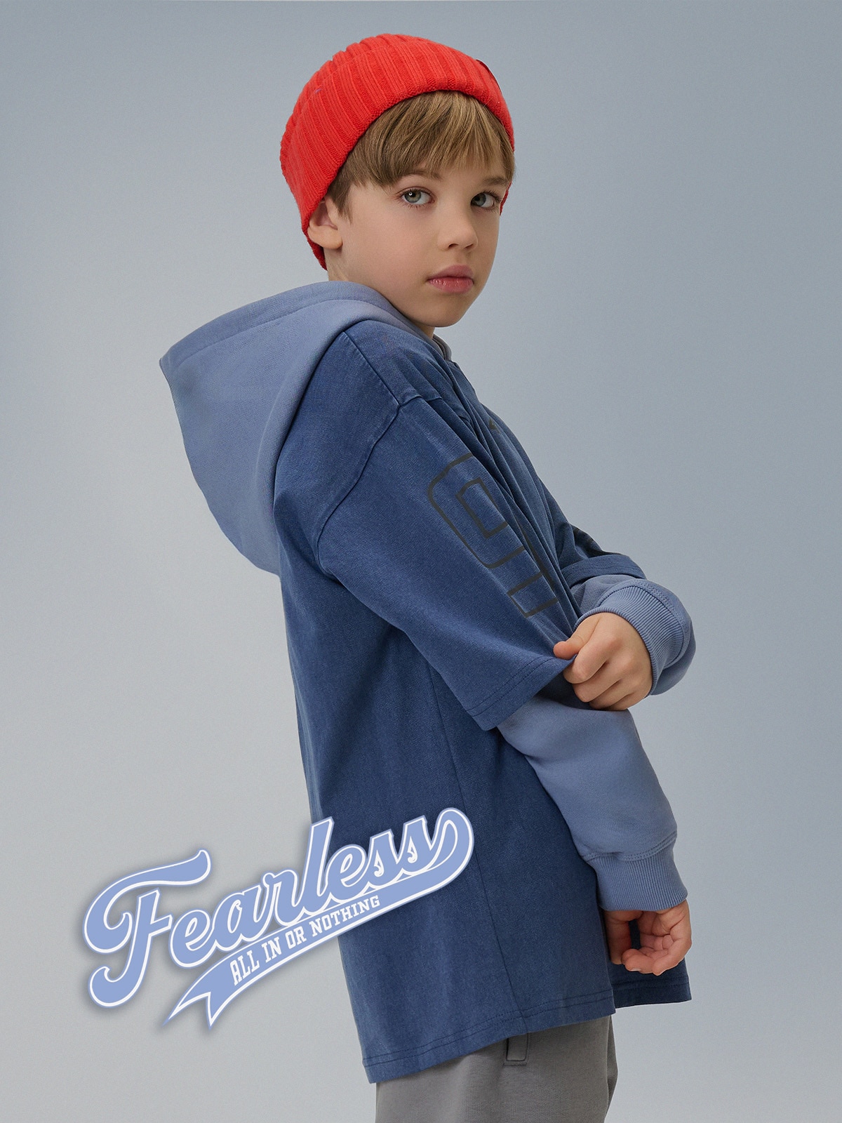 4F T-shirt loose z nadrukiem chłopięcy - granatowy 146/152 (10-12 lat)