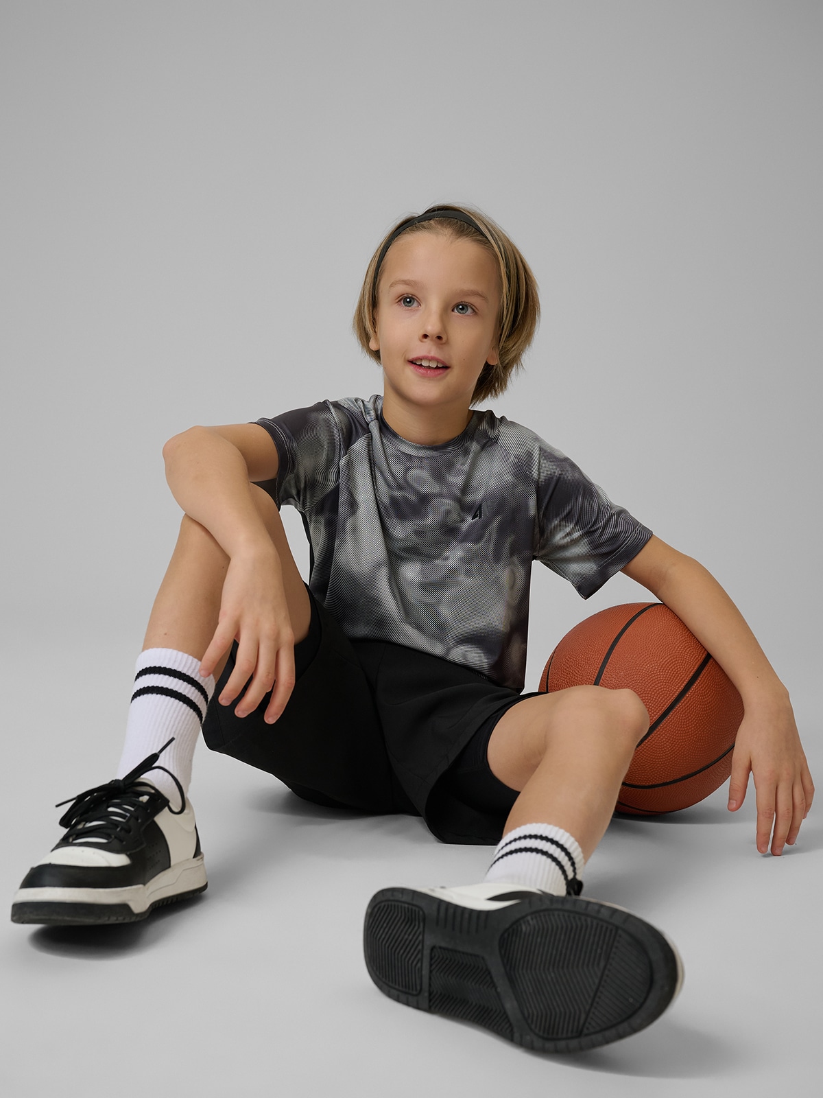 4F Koszulka sportowa szybkoschnąca chłopięca - szara 146/152 (10-12 lat)