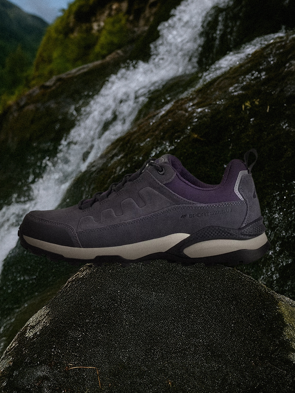 4F Niskie buty trekkingowe damskie - szare 38