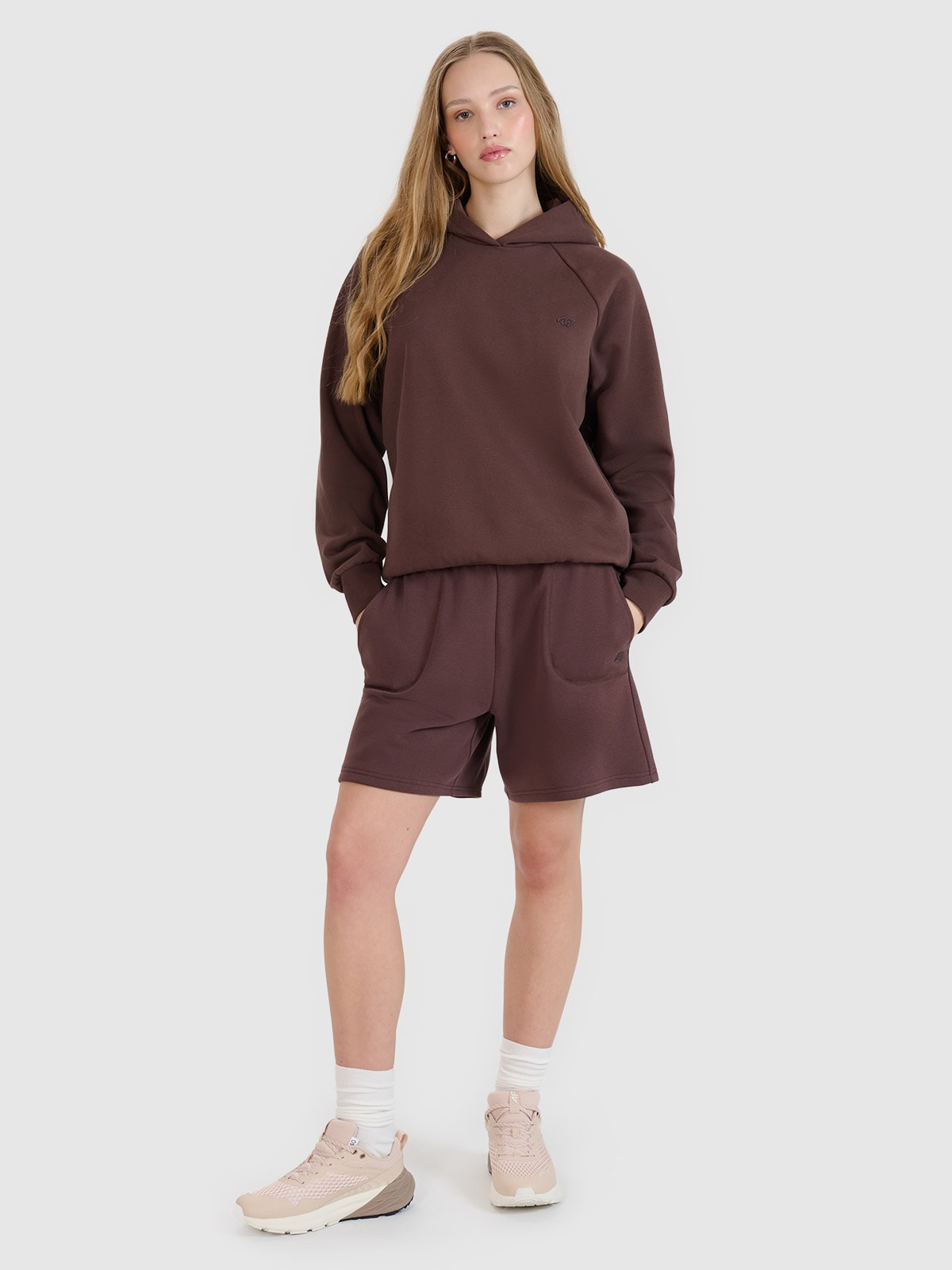 4F Spodenki dresowe uniseks - brązowe S