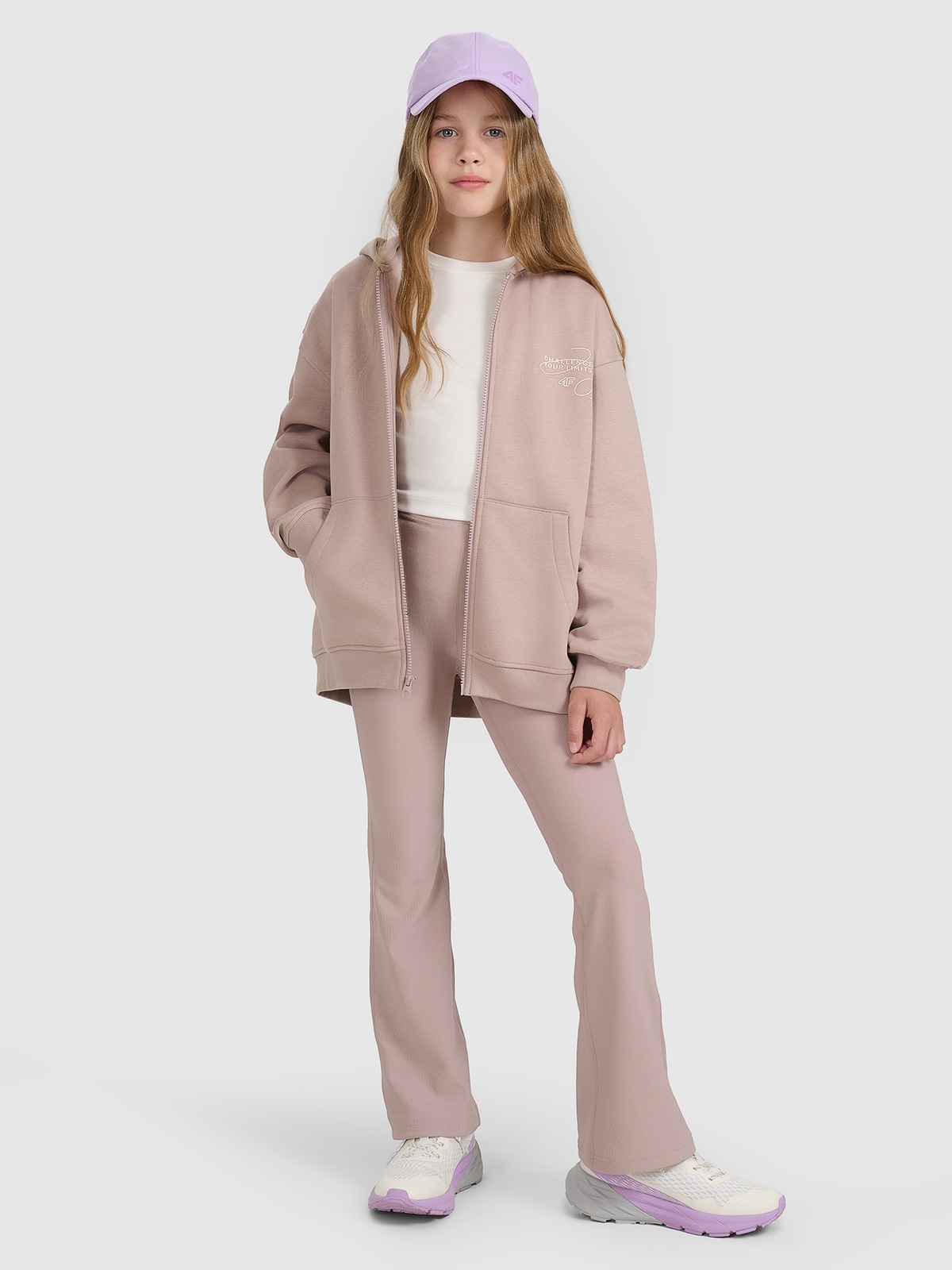 4F Spodnie z rozszerzanymi nogawkami z prążkowanej dzianiny dziewczęce - beżowe 164 (13-14 lat)