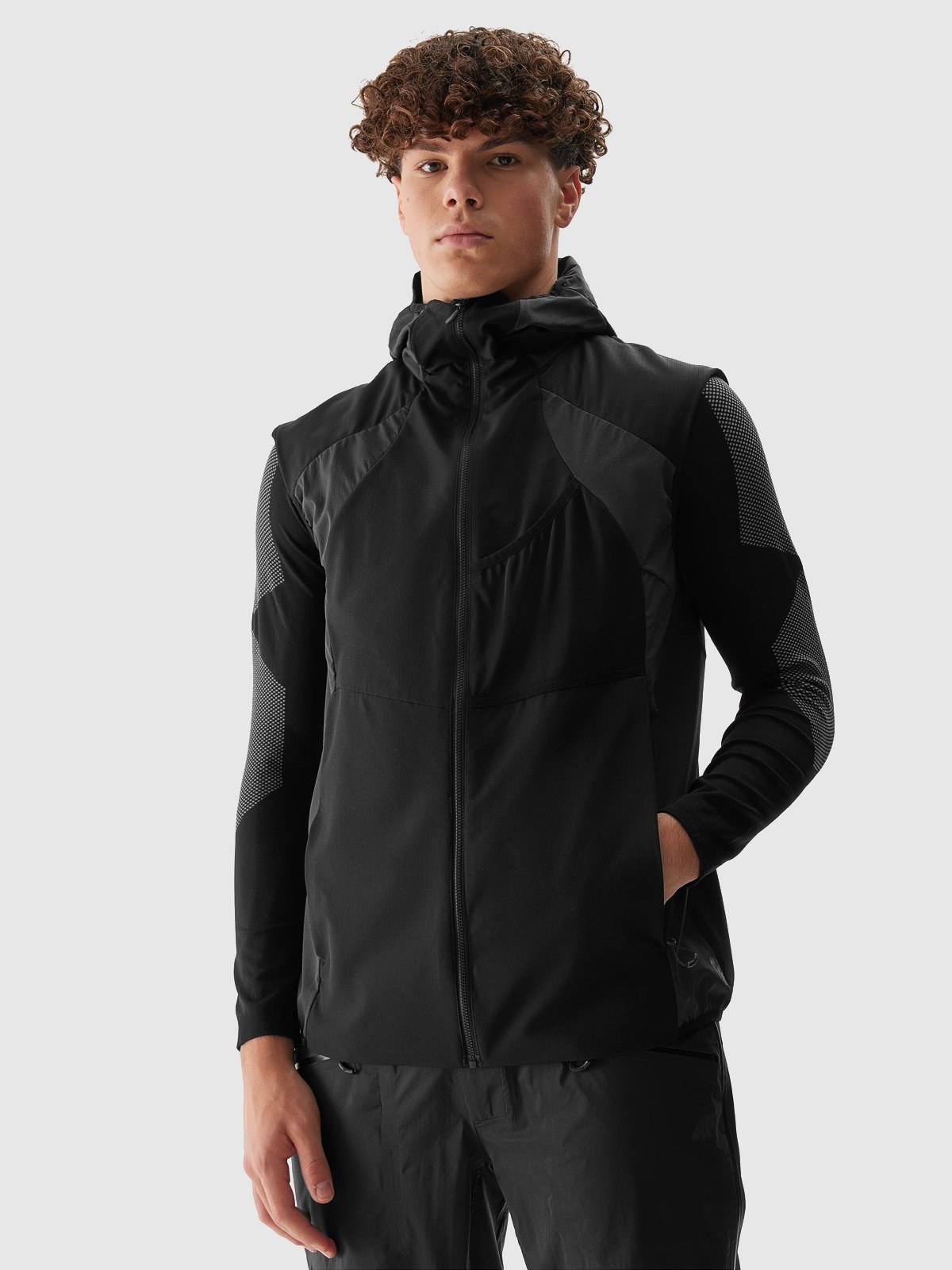 4F Bezrękawnik skiturowy Primaloft Active męski - czarny L