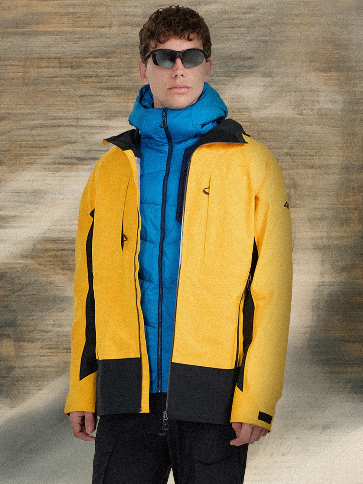 4F Kurtka puchowa trekkingowa z wypełnieniem Primaloft Silver męska - granatowa L