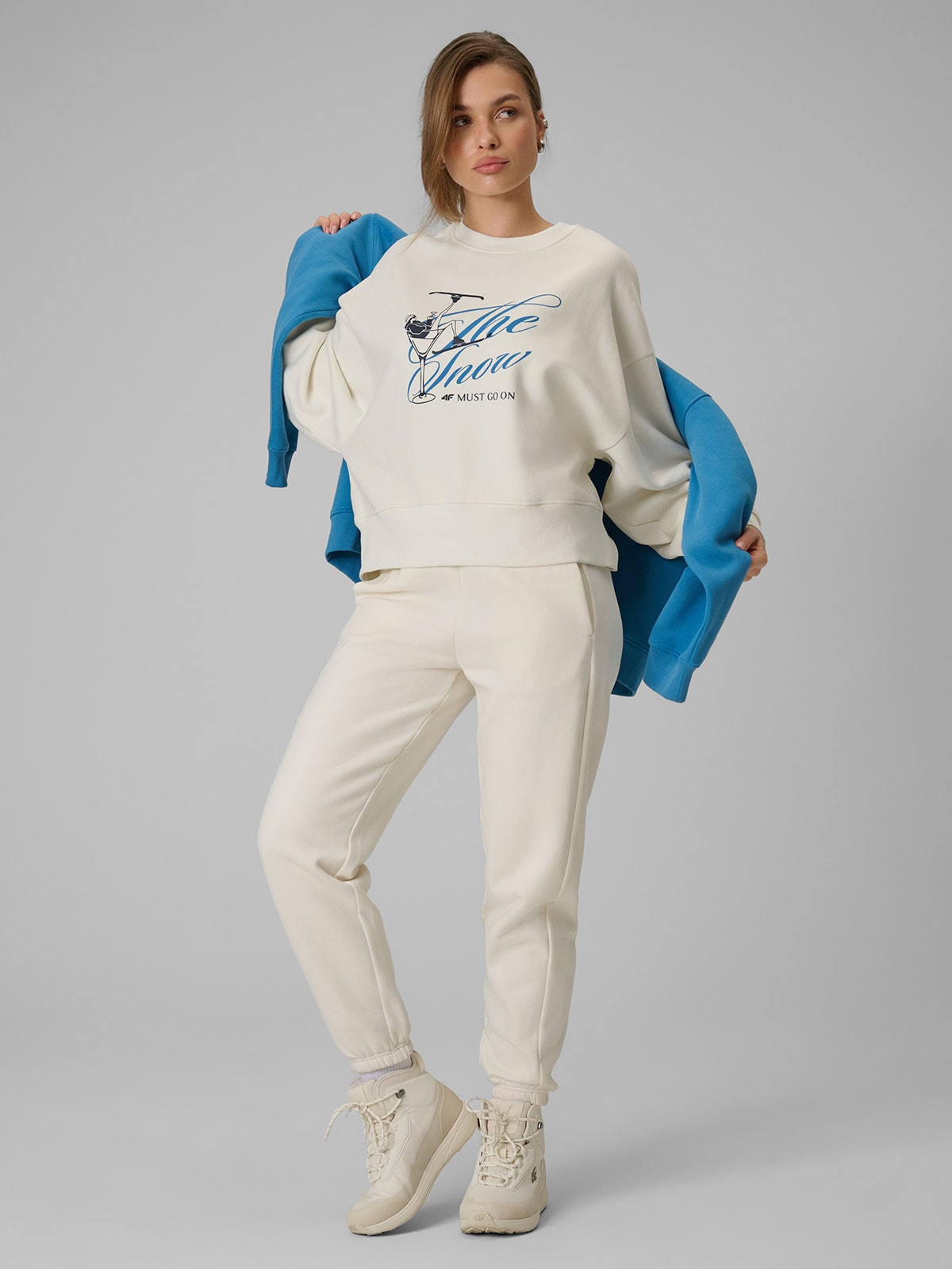 4F Spodnie dresowe joggery damskie - beżowe L