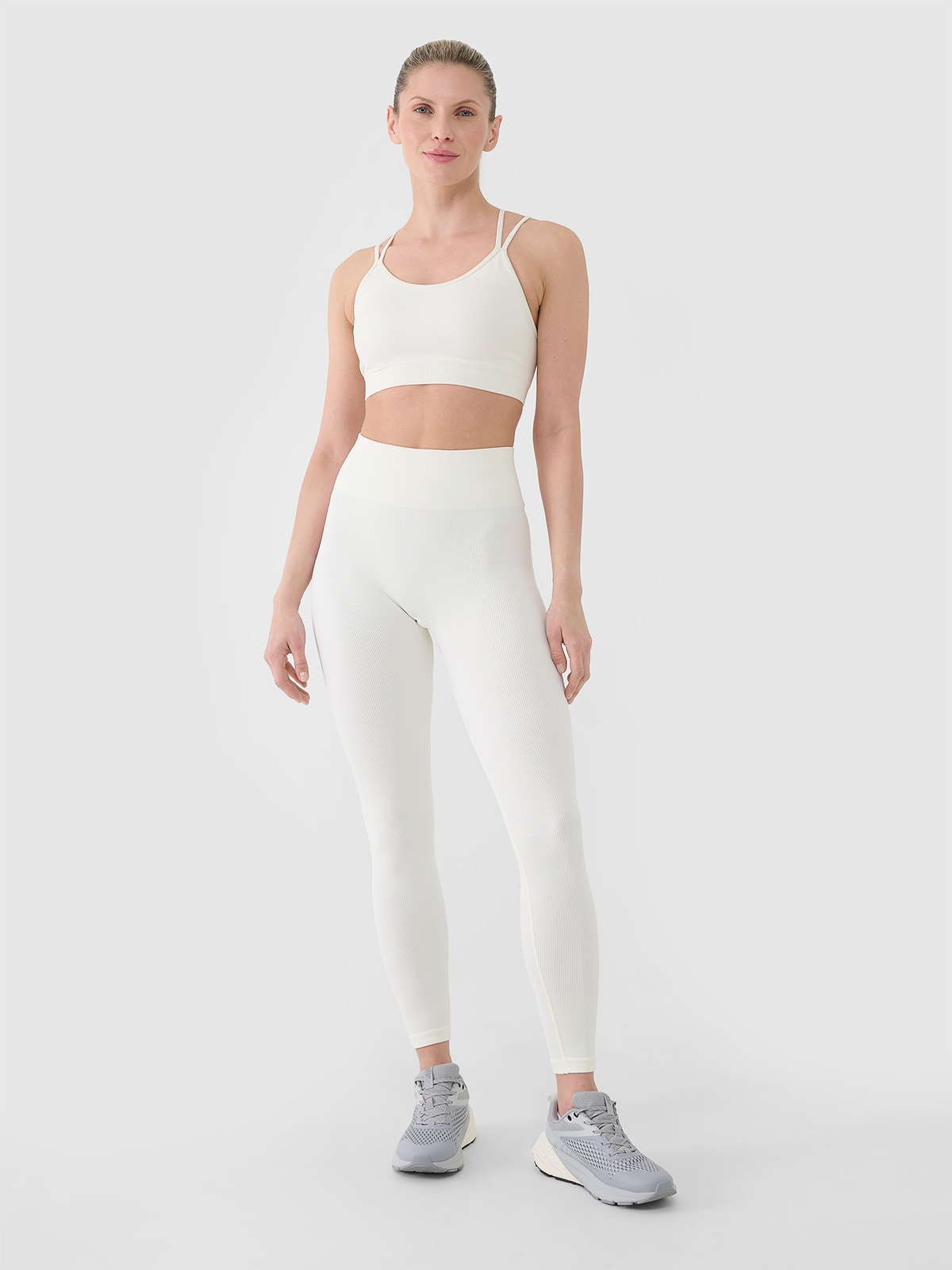 4F Legginsy treningowe bezszwowe damskie - białe XS/S