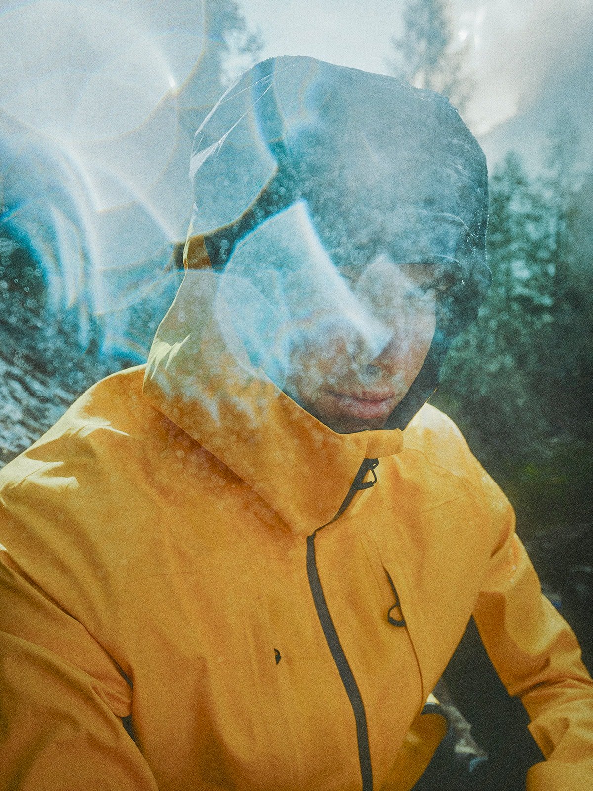 4F Kurtka trekkingowa przeciwdeszczowa membrana 20000+ męska - żółta XL