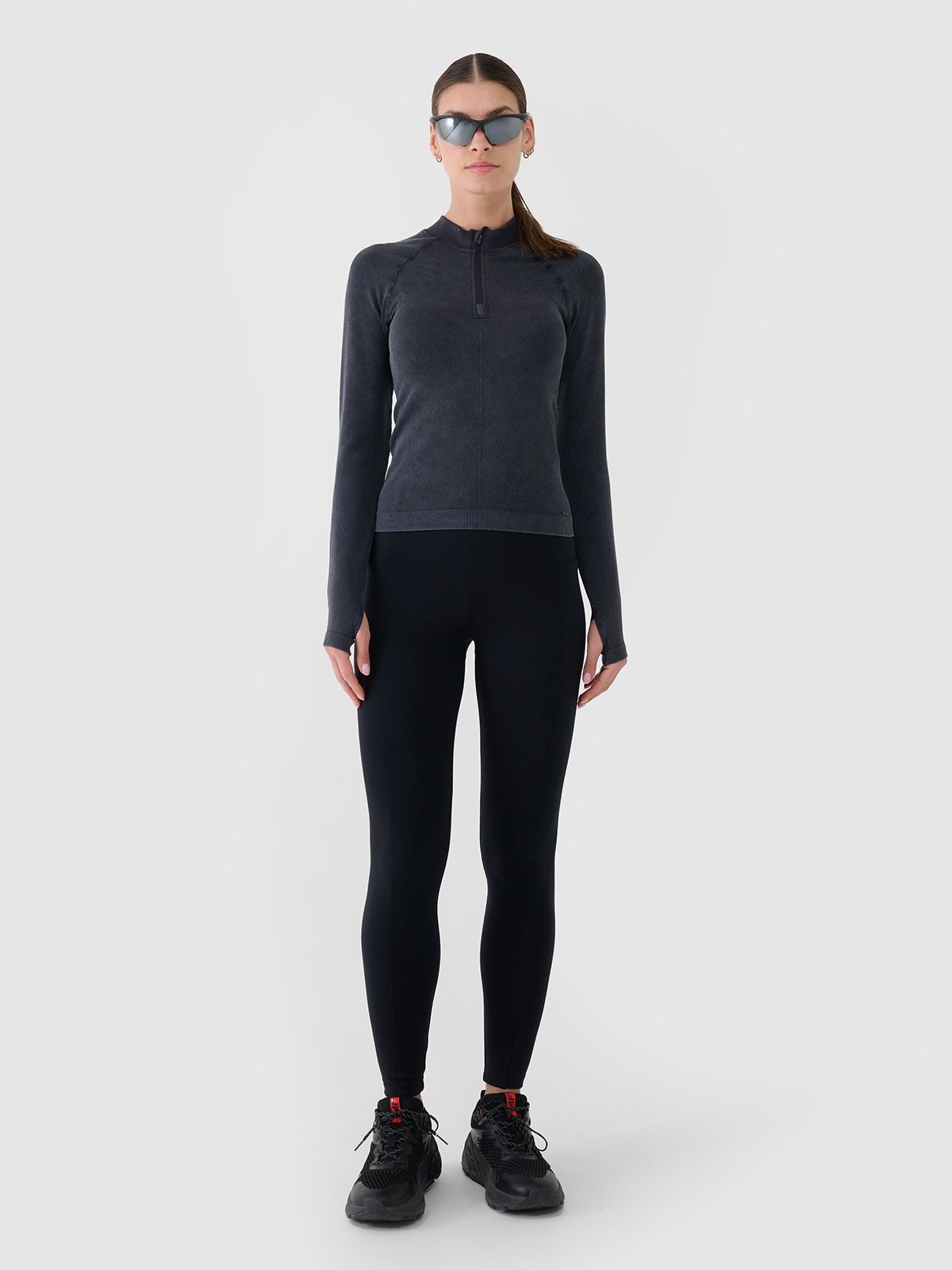 4F Legginsy dzianinowe z wiskozą damskie - czarne S