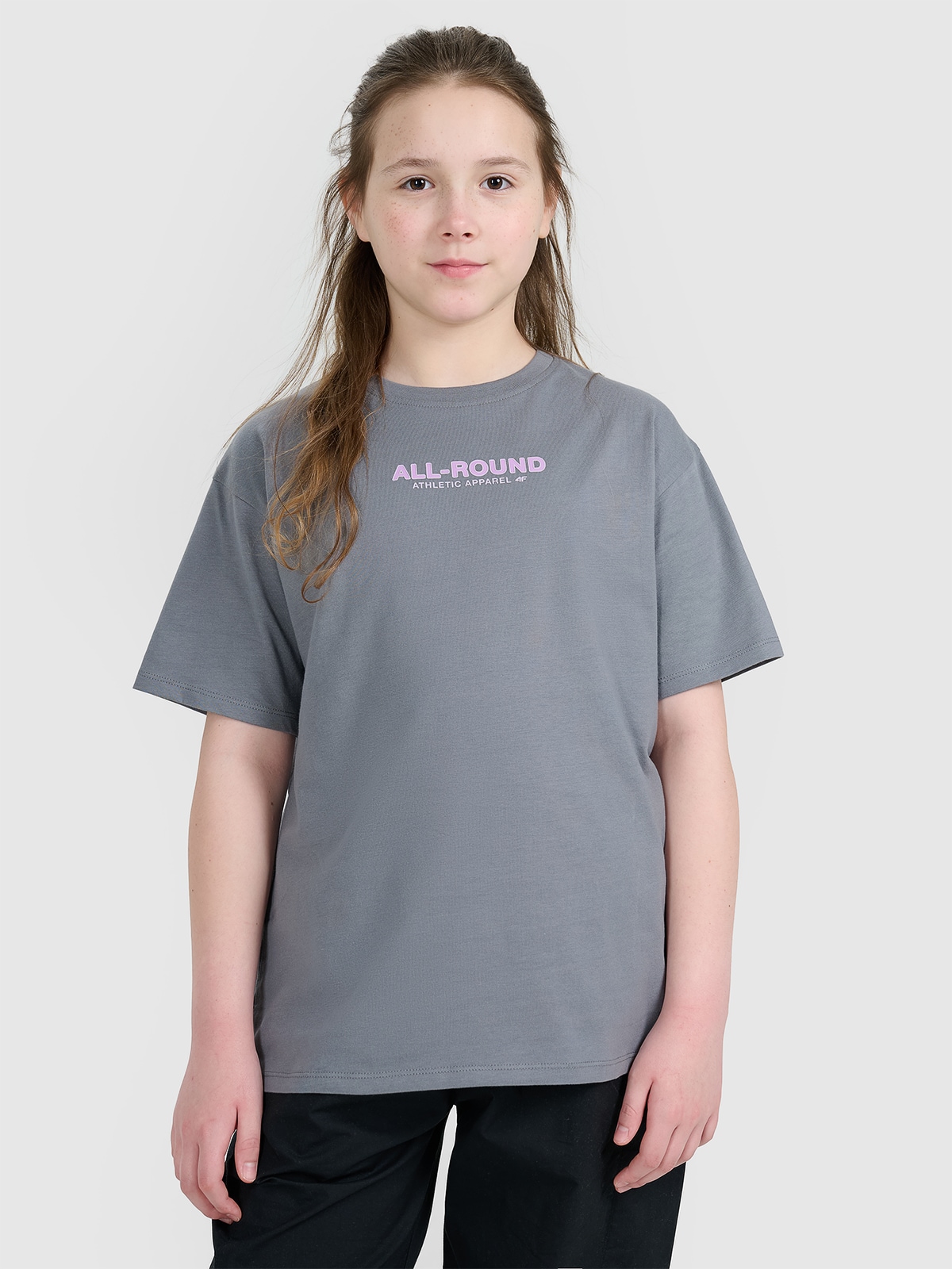 4F T-shirt oversize z nadrukiem dziewczęcy - szary 134 (8-9 lat)