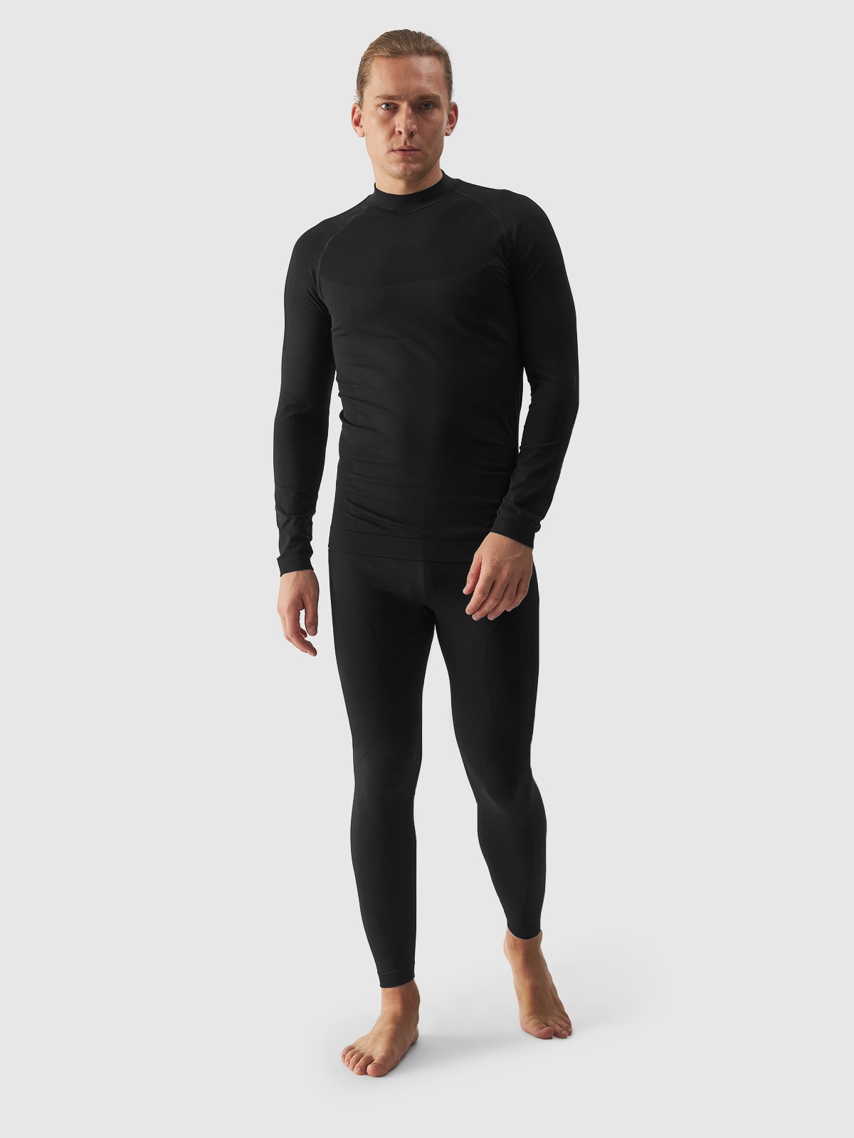 4F Bielizna termoaktywna bezszwowa (dół) męska - czarna L/XL